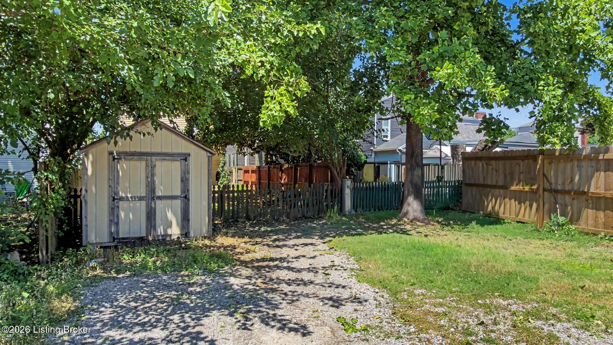 223 Pope St