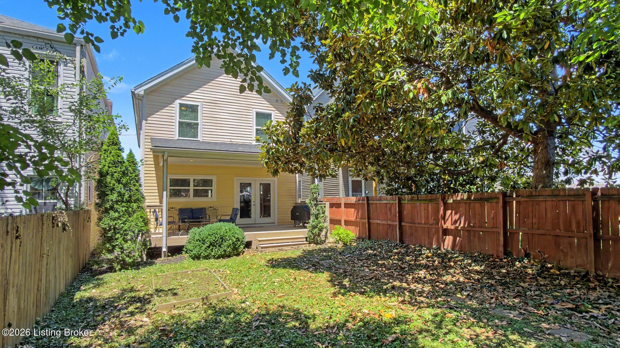 223 Pope St