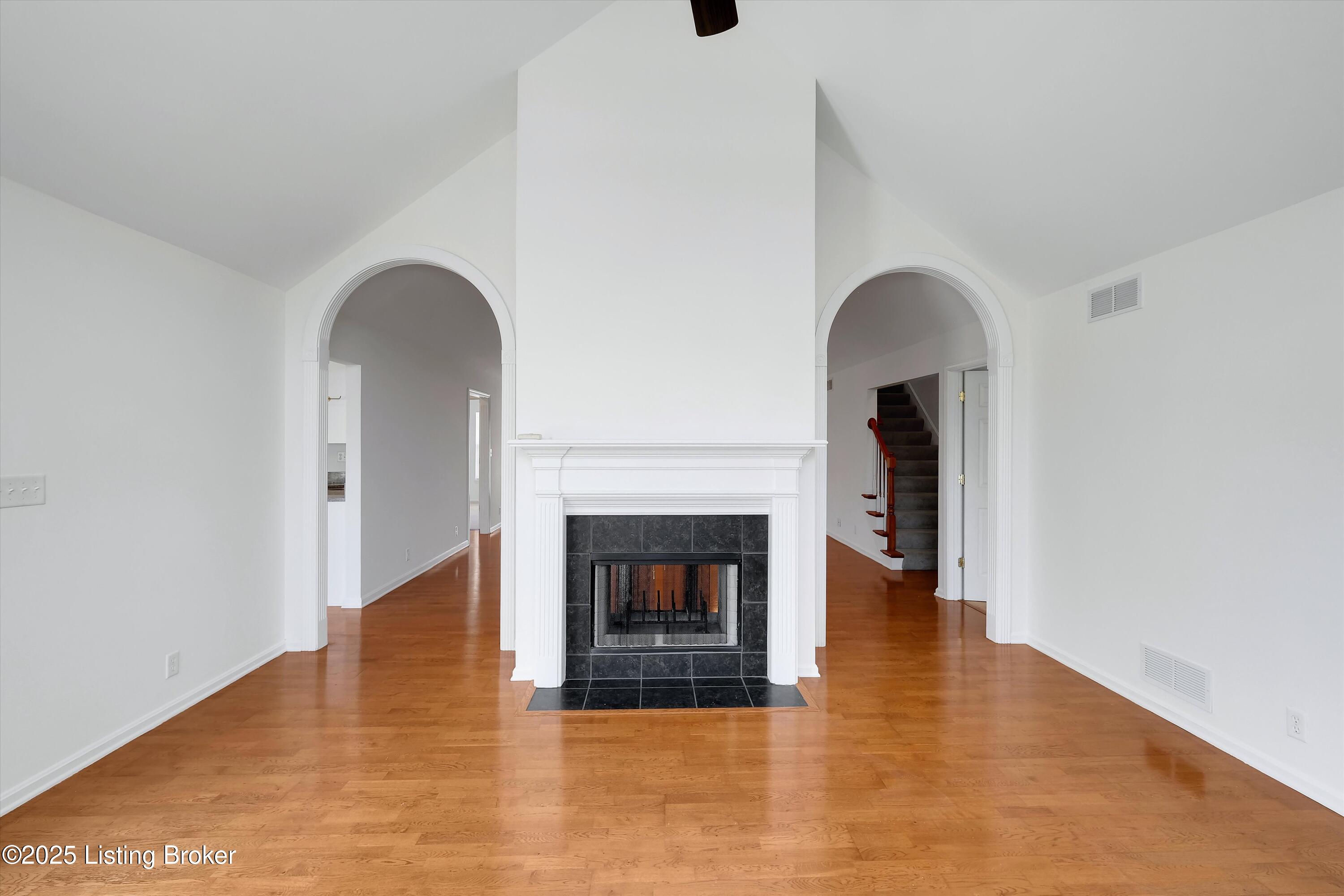 1705 Anchorage Ct
