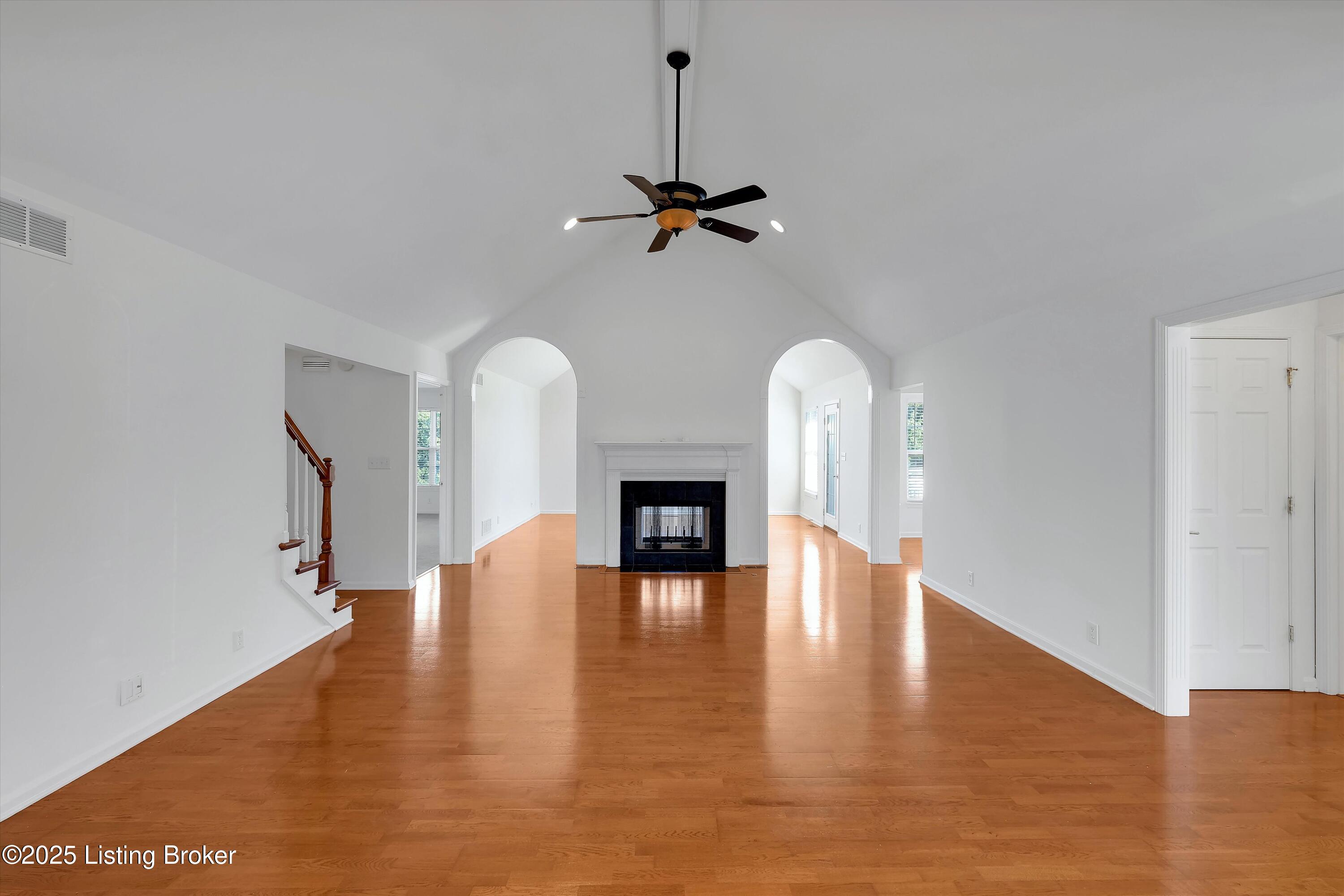 1705 Anchorage Ct