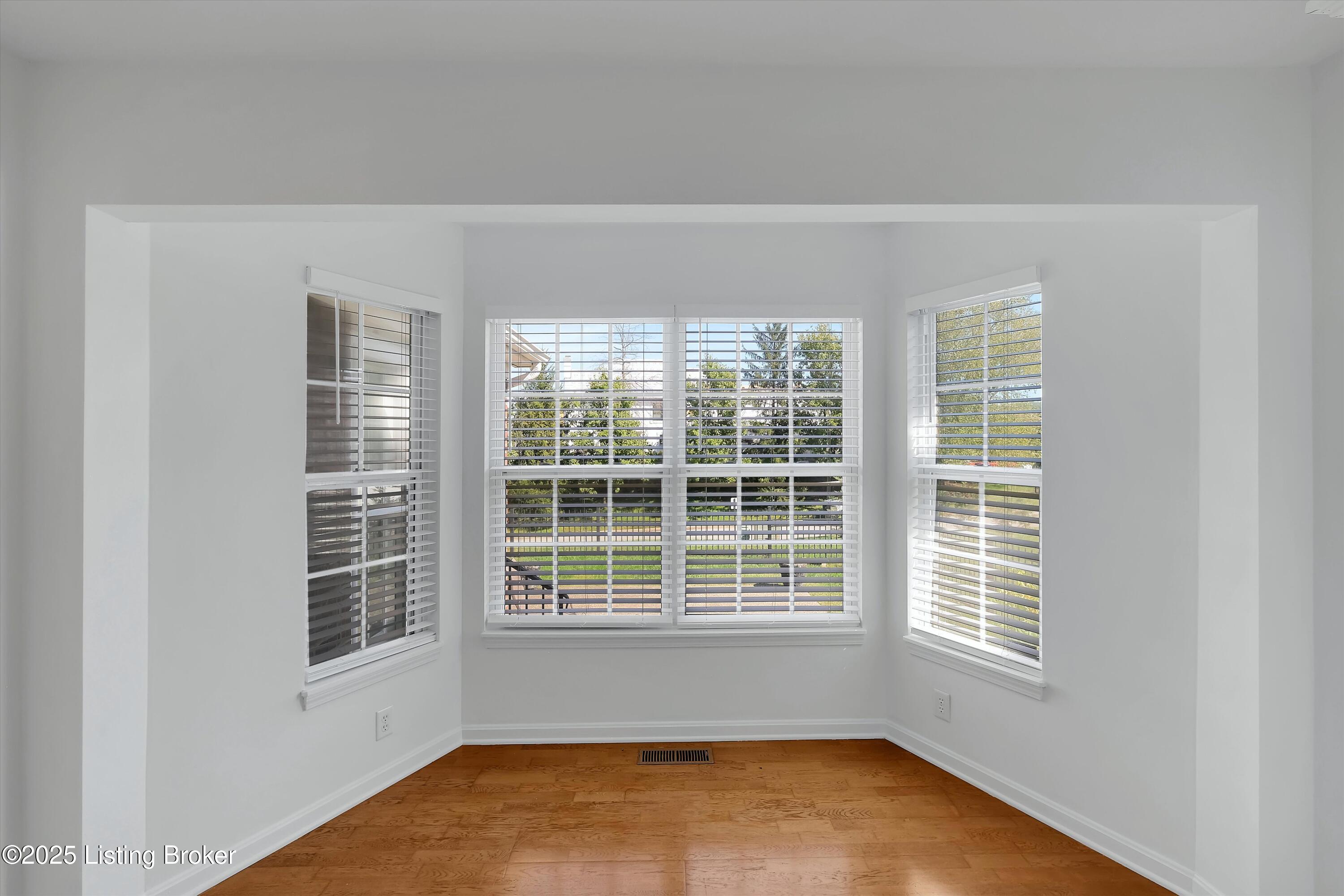 1705 Anchorage Ct