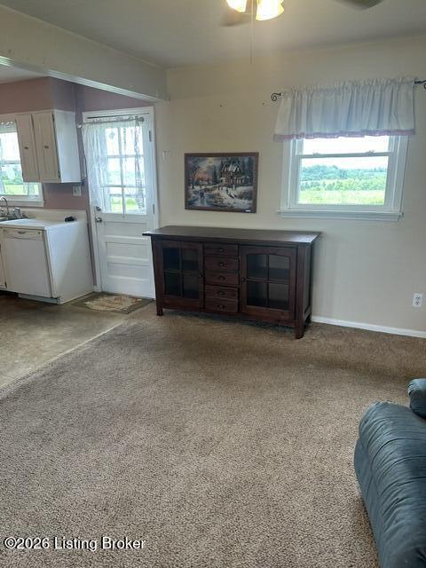 685 Sunnyside Rd