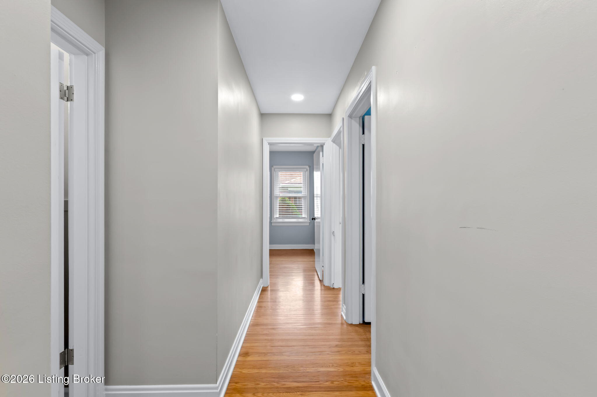 519 Leyton Ave