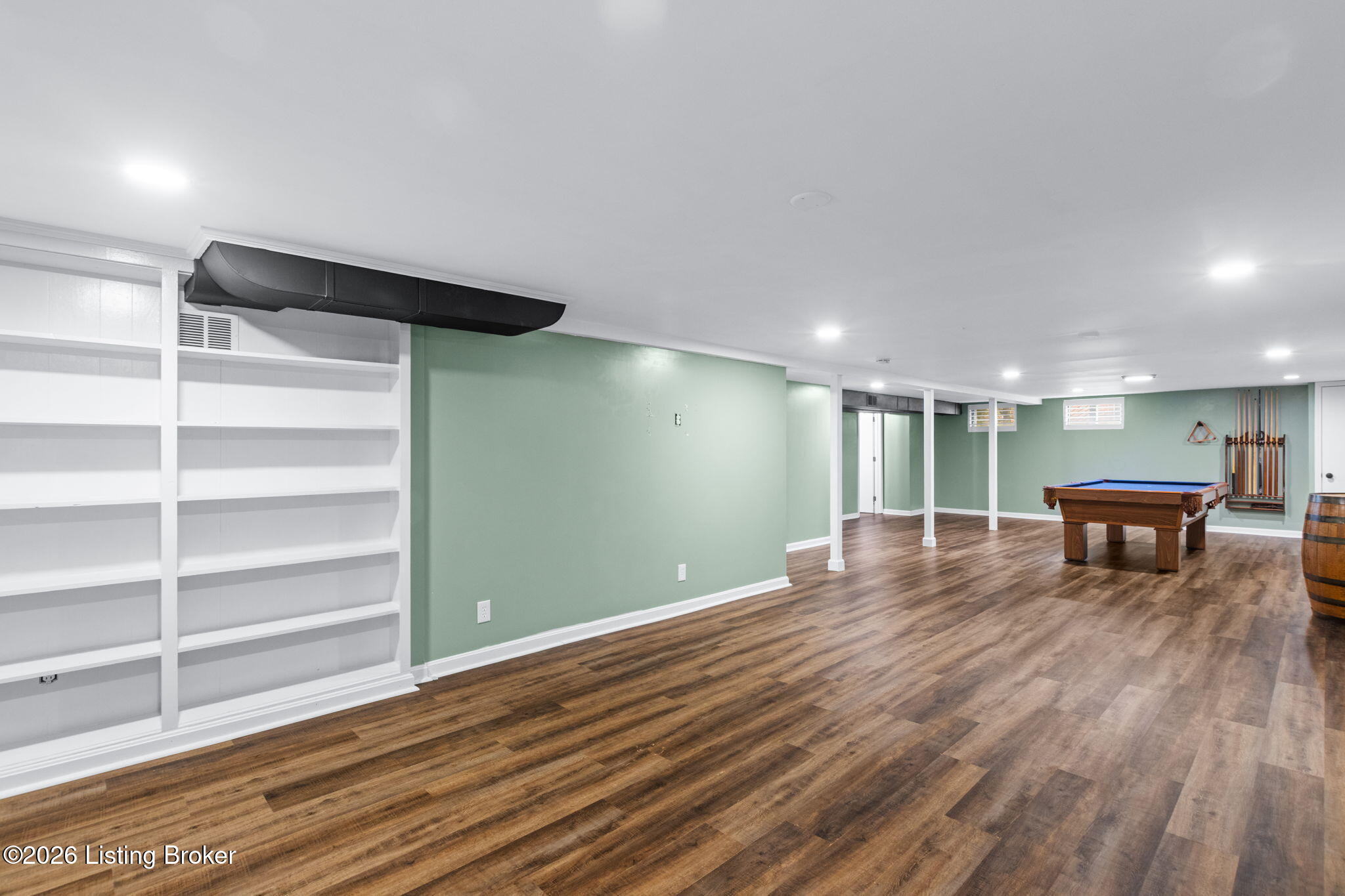 519 Leyton Ave