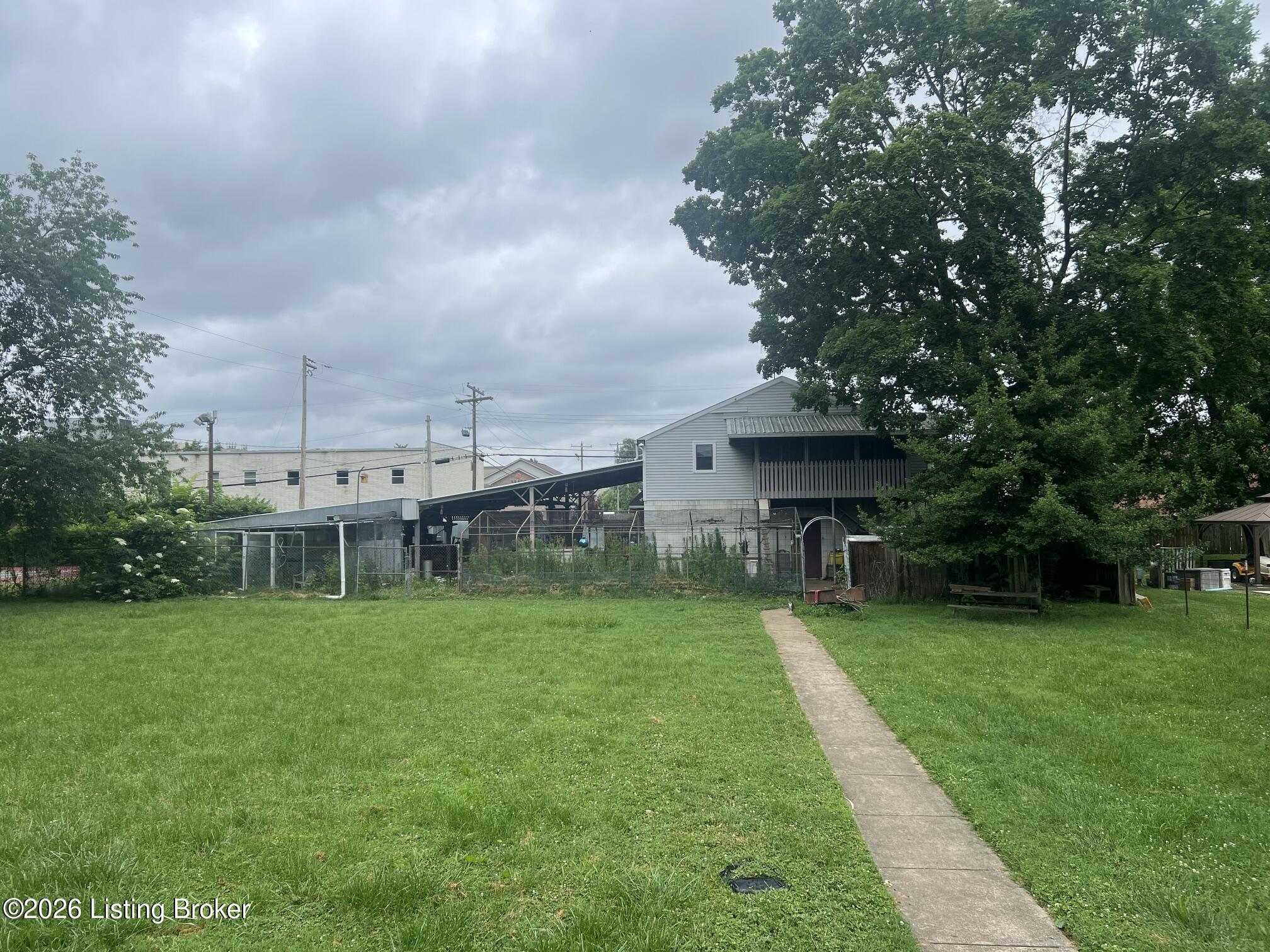 2209 Bashford Manor Ln