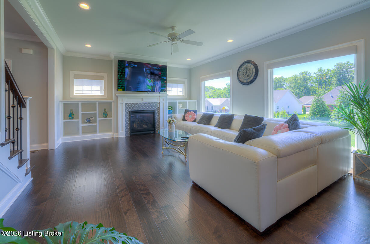 3604 Aspen Creek Dr