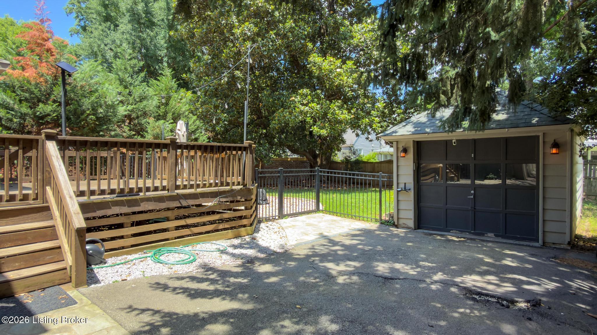 521 Dover Rd