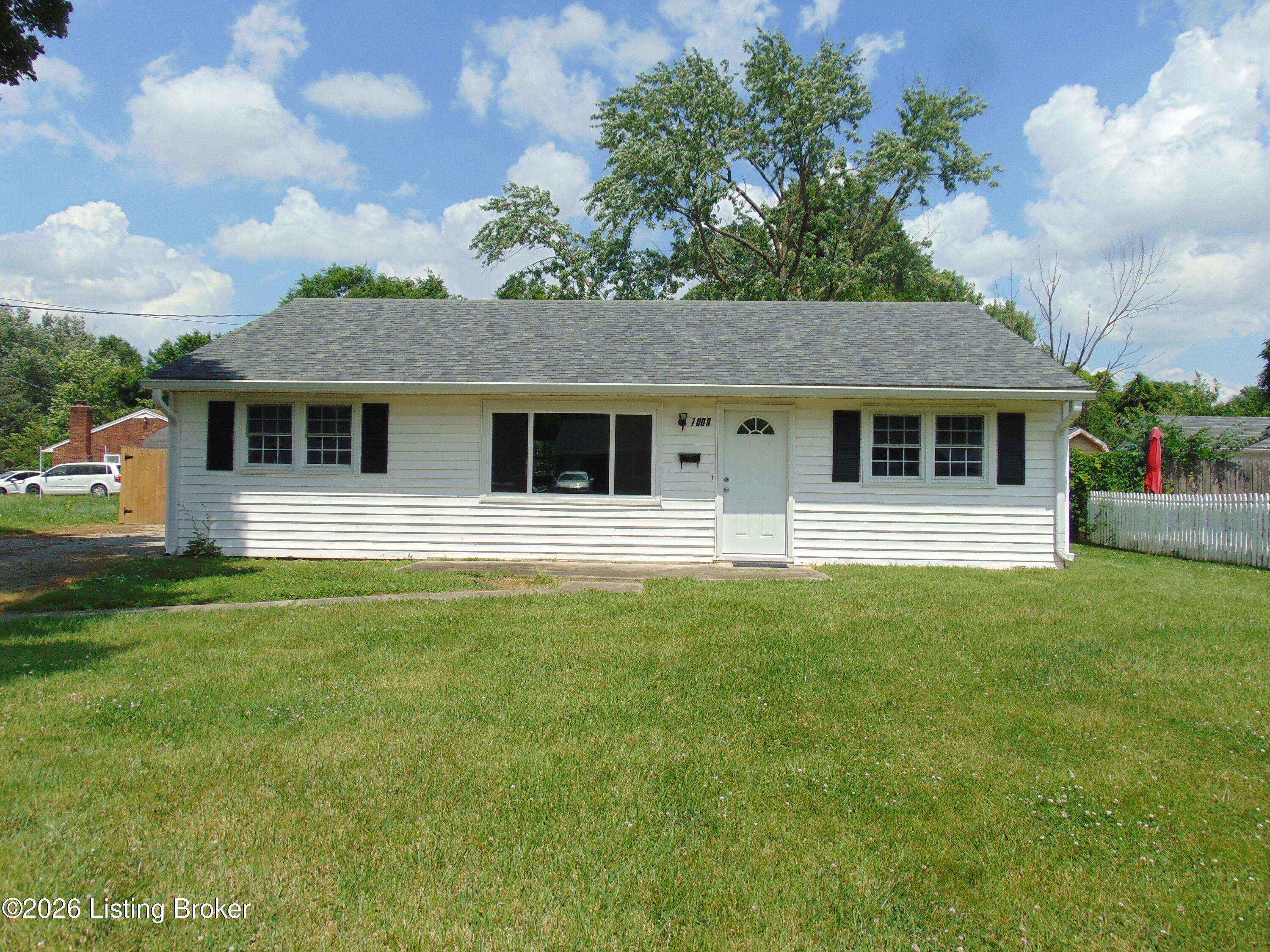 7009 Rainbow Dr