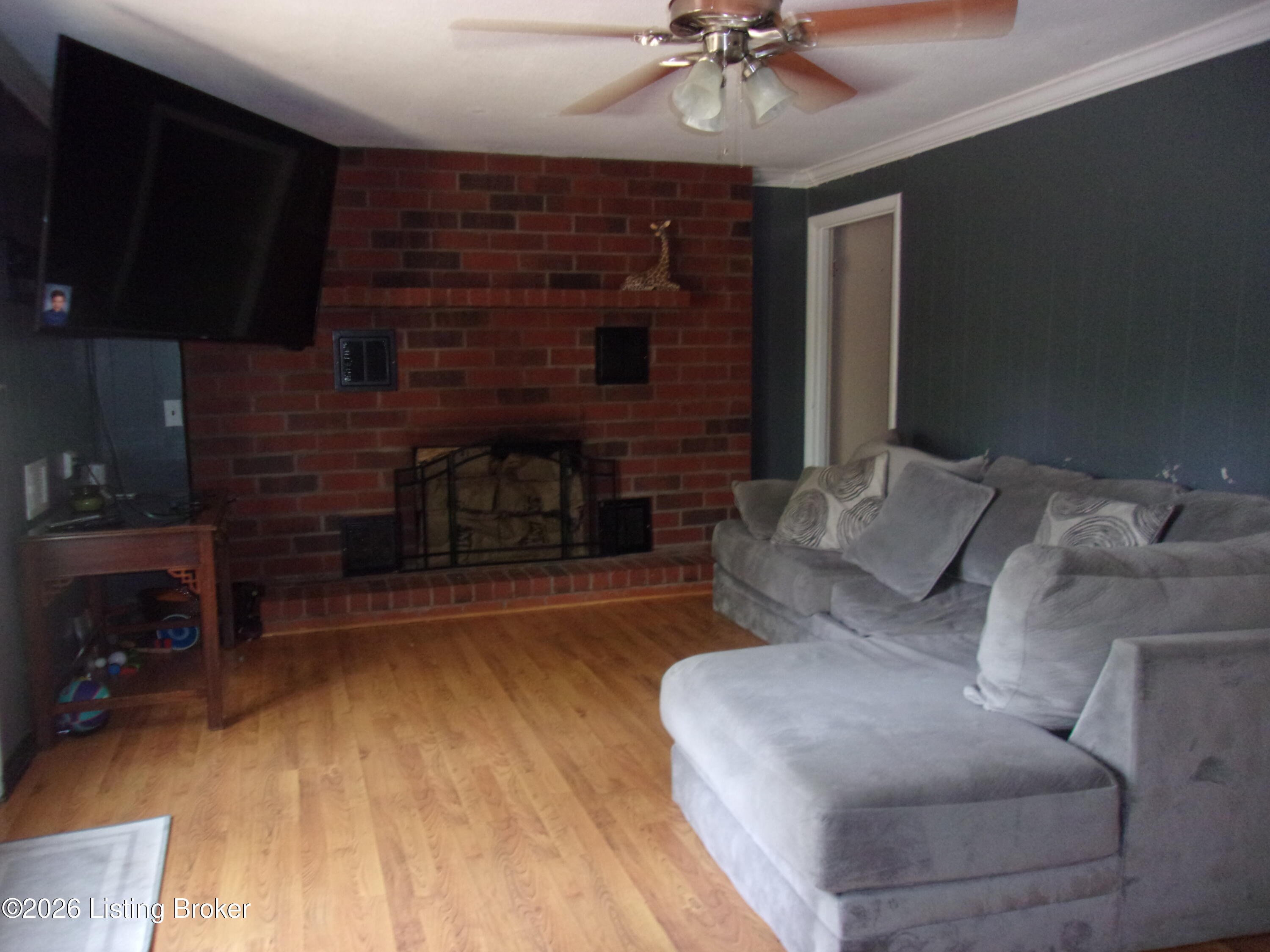 5603 Mosswood Ln
