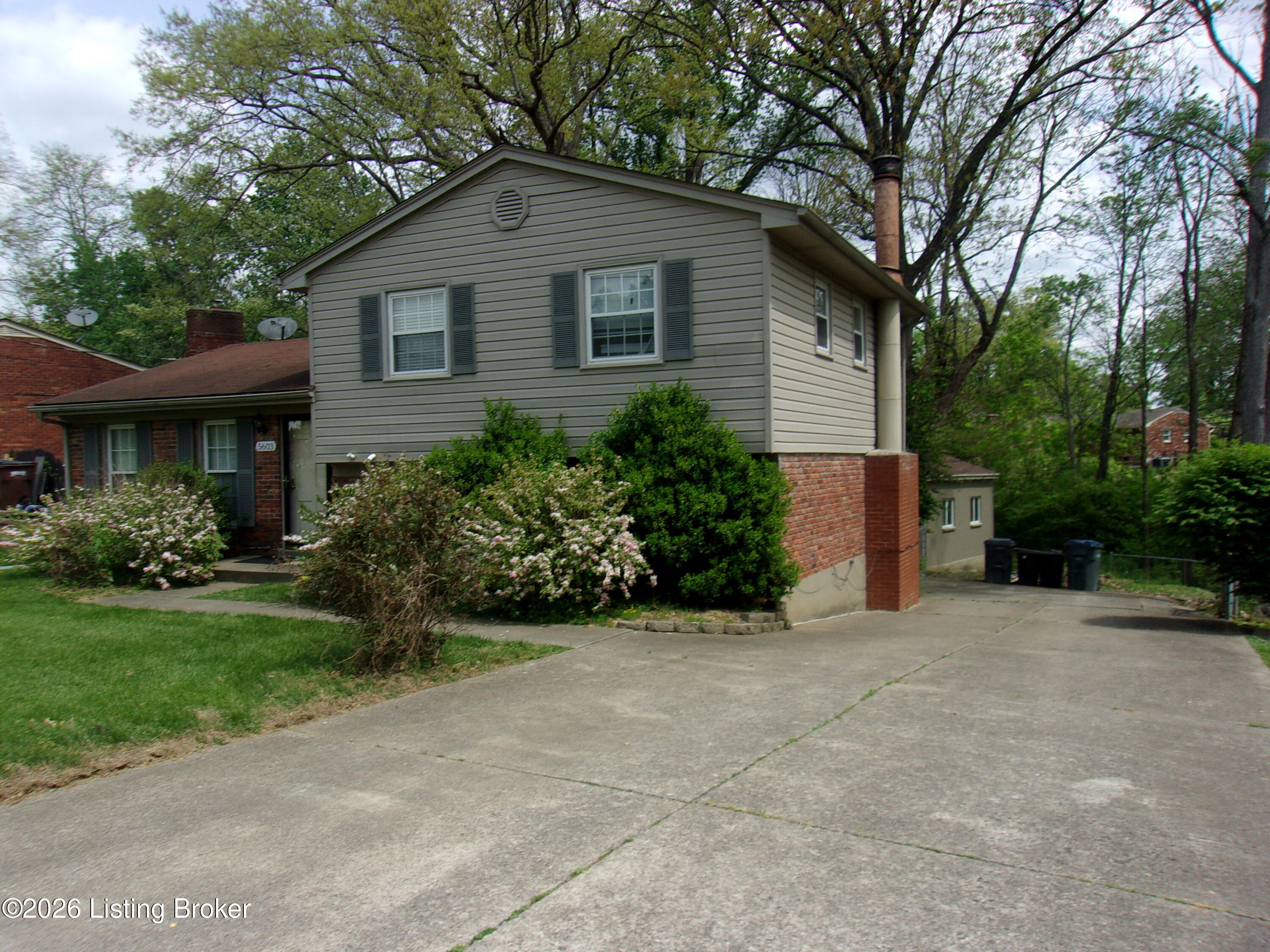 5603 Mosswood Ln