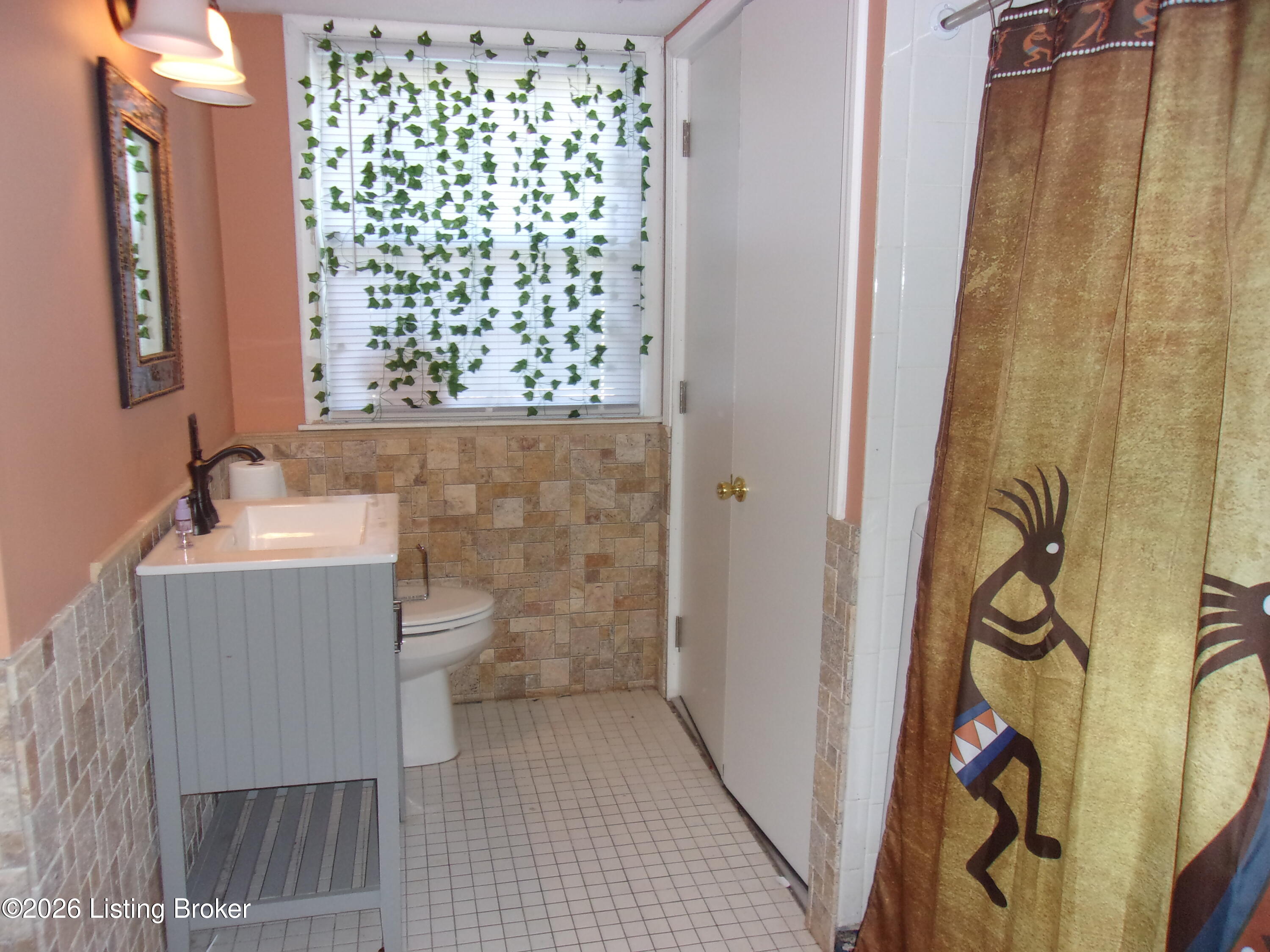 5603 Mosswood Ln