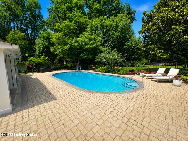 2709 Anchor Way