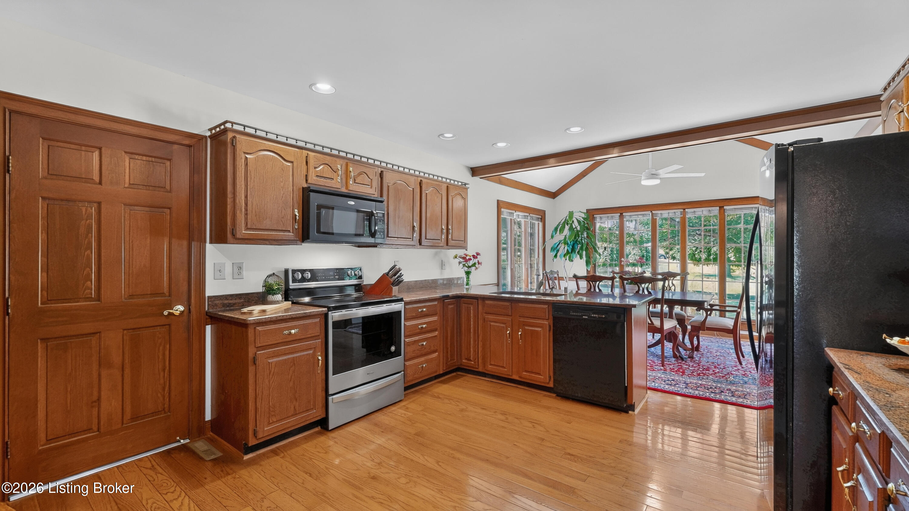 7110 Wood Briar Rd
