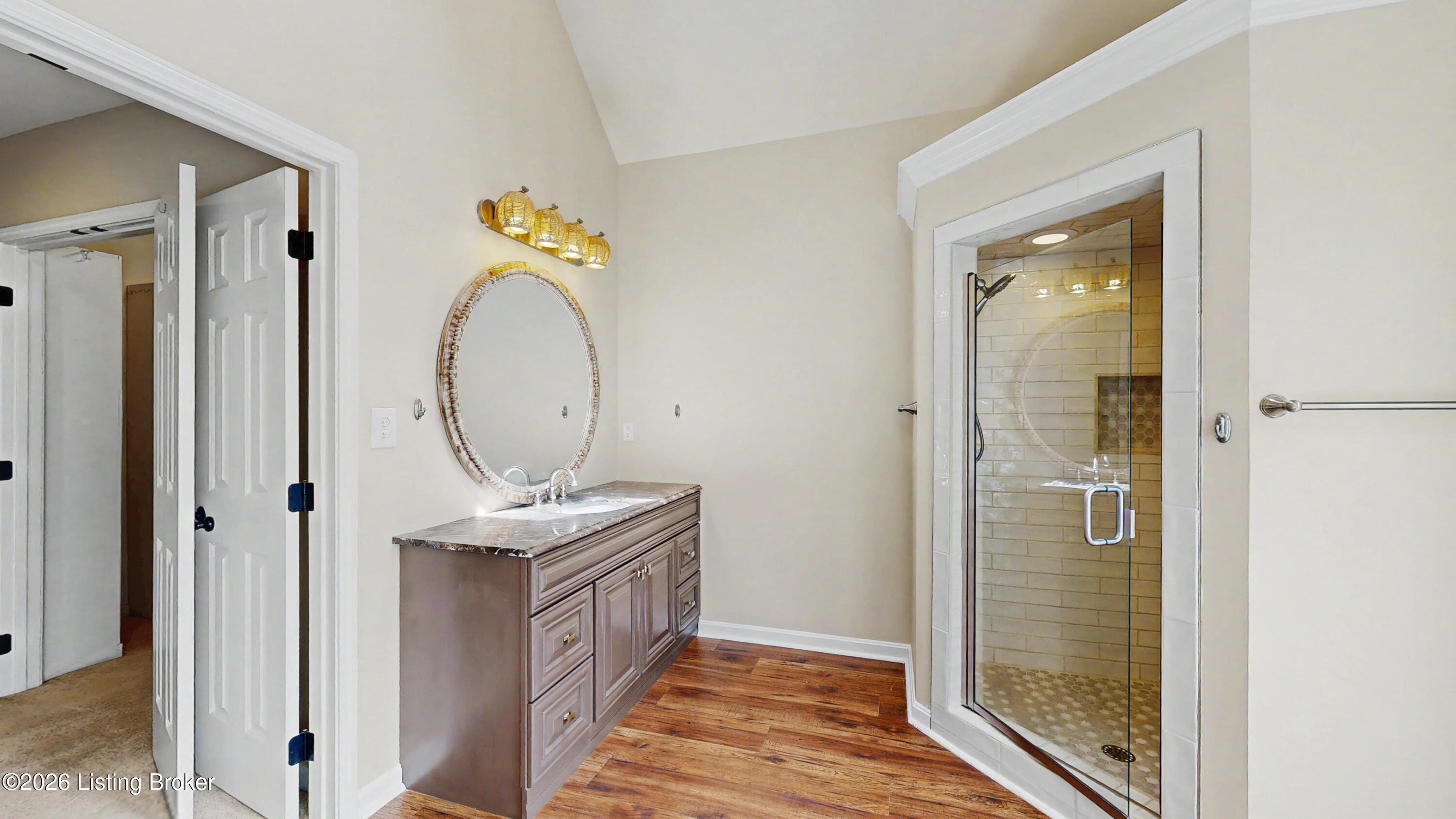 10704 High Grove Pl