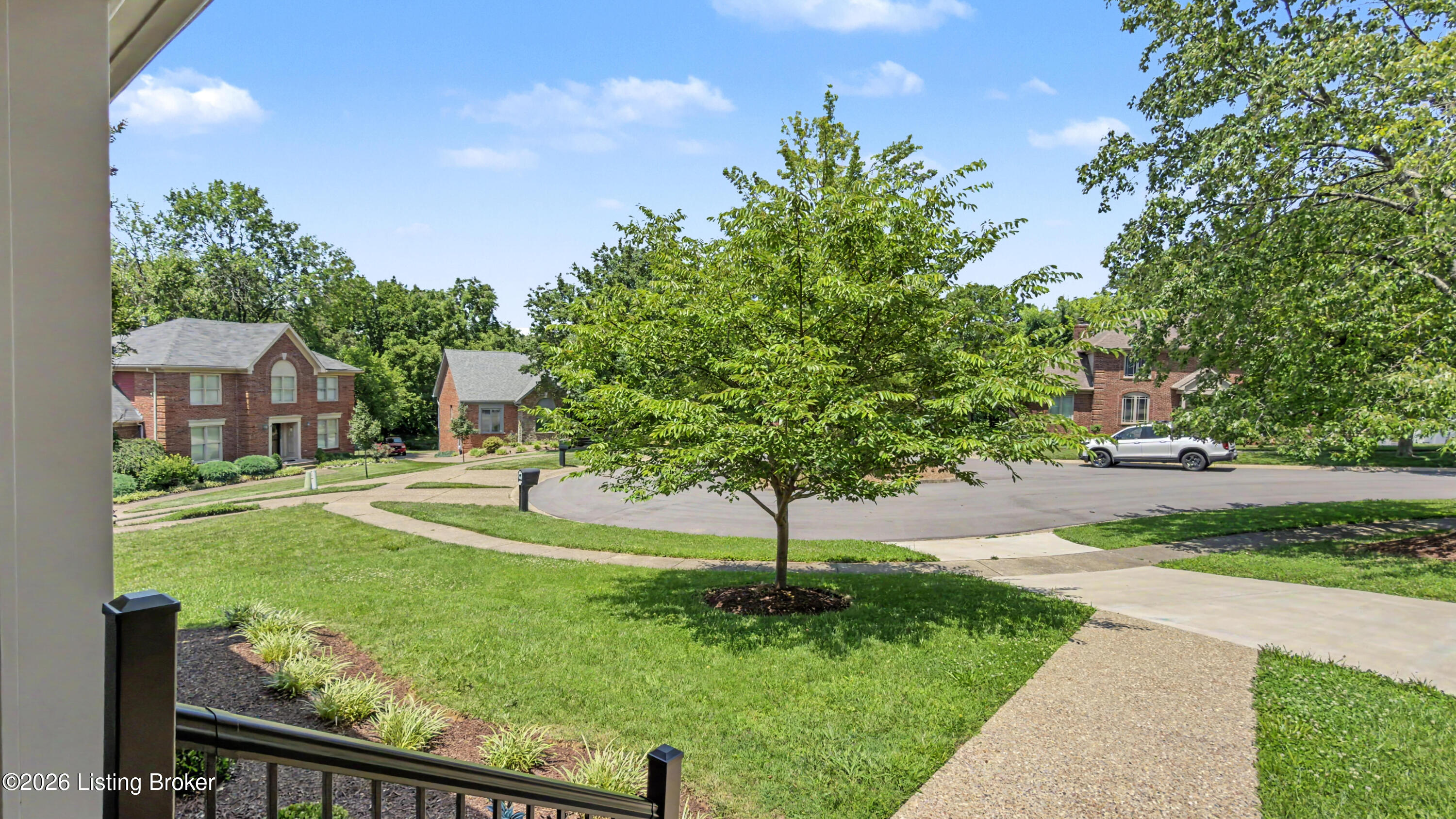 10704 High Grove Pl