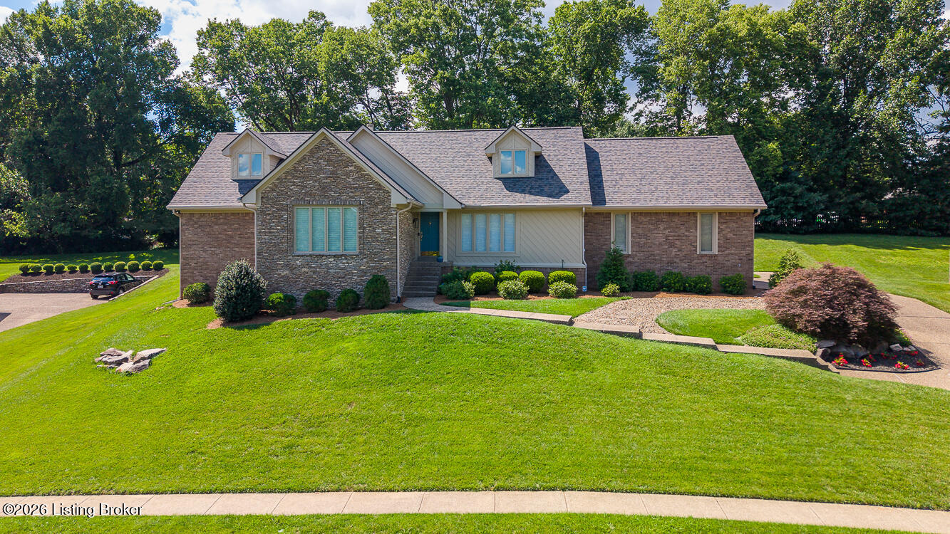 4513 Wolfspring Dr