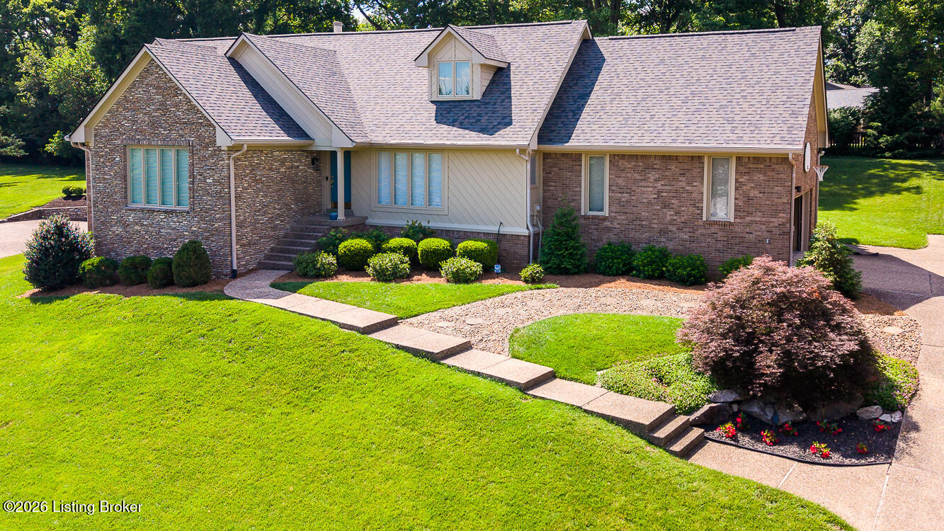 4513 Wolfspring Dr