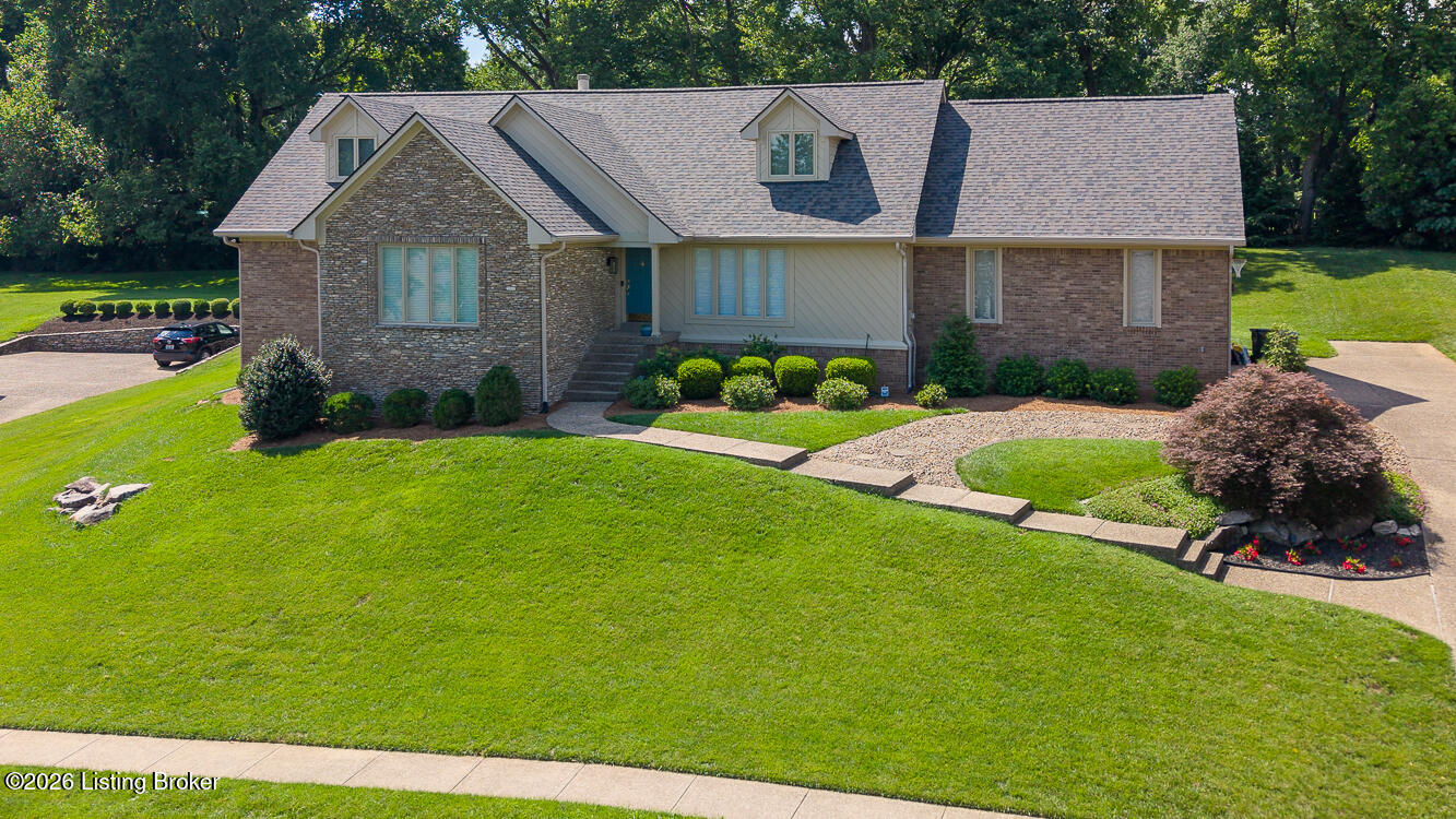 4513 Wolfspring Dr