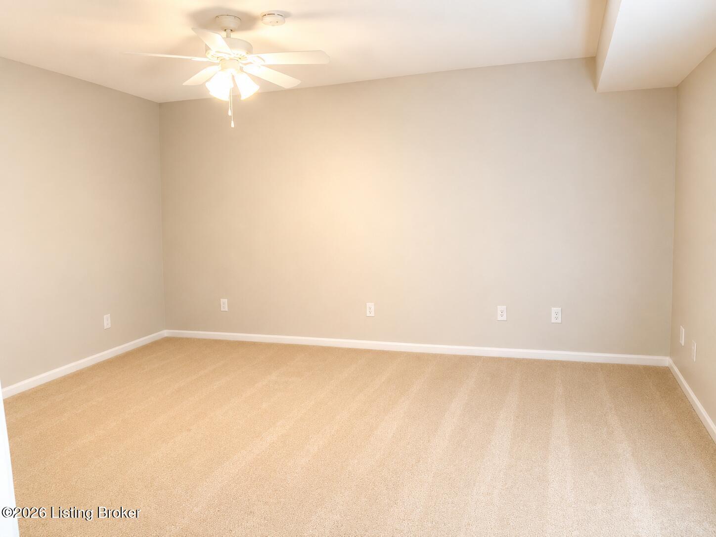 8909 Blossom Ln
