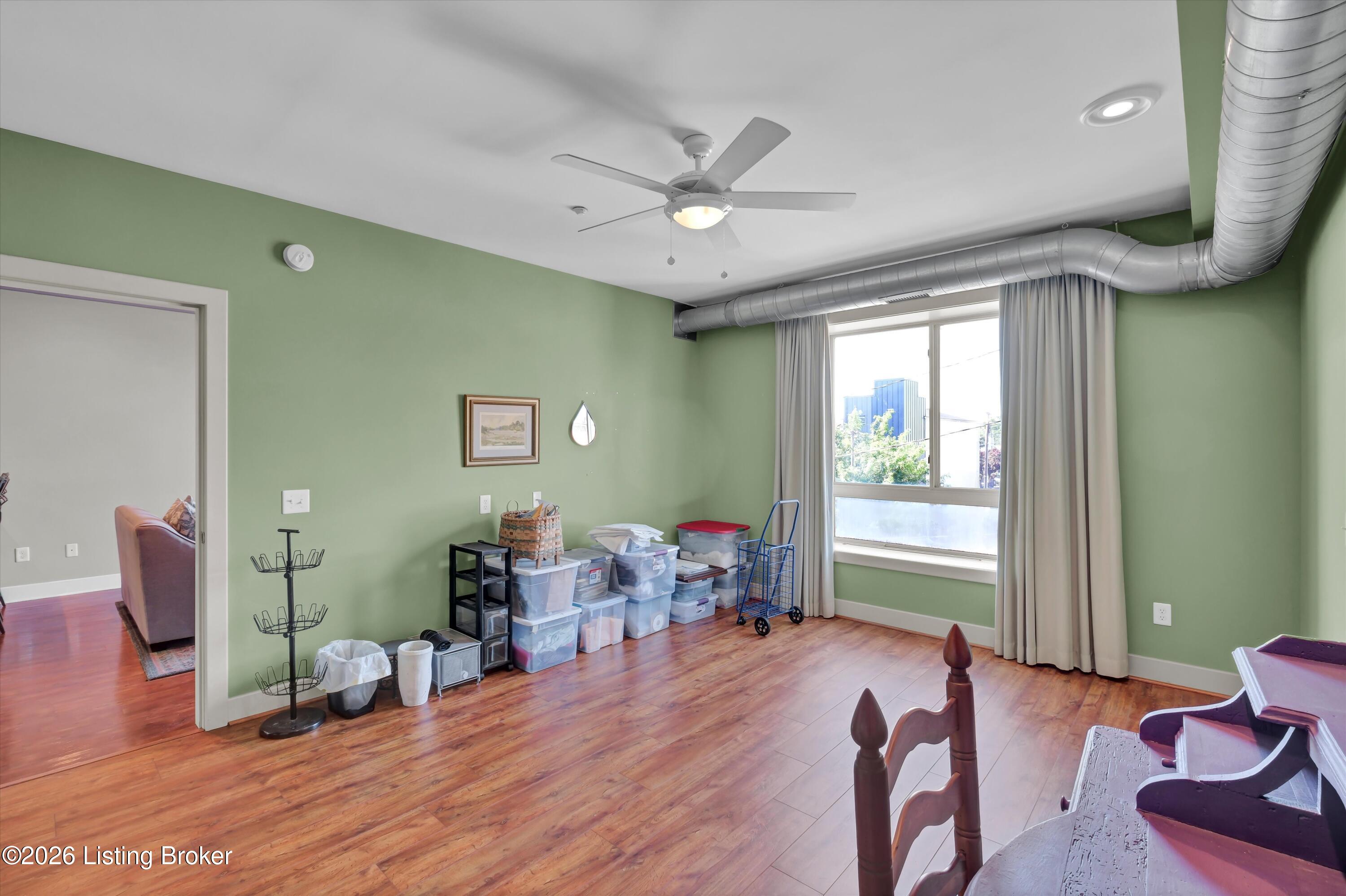110 S Campbell St 313