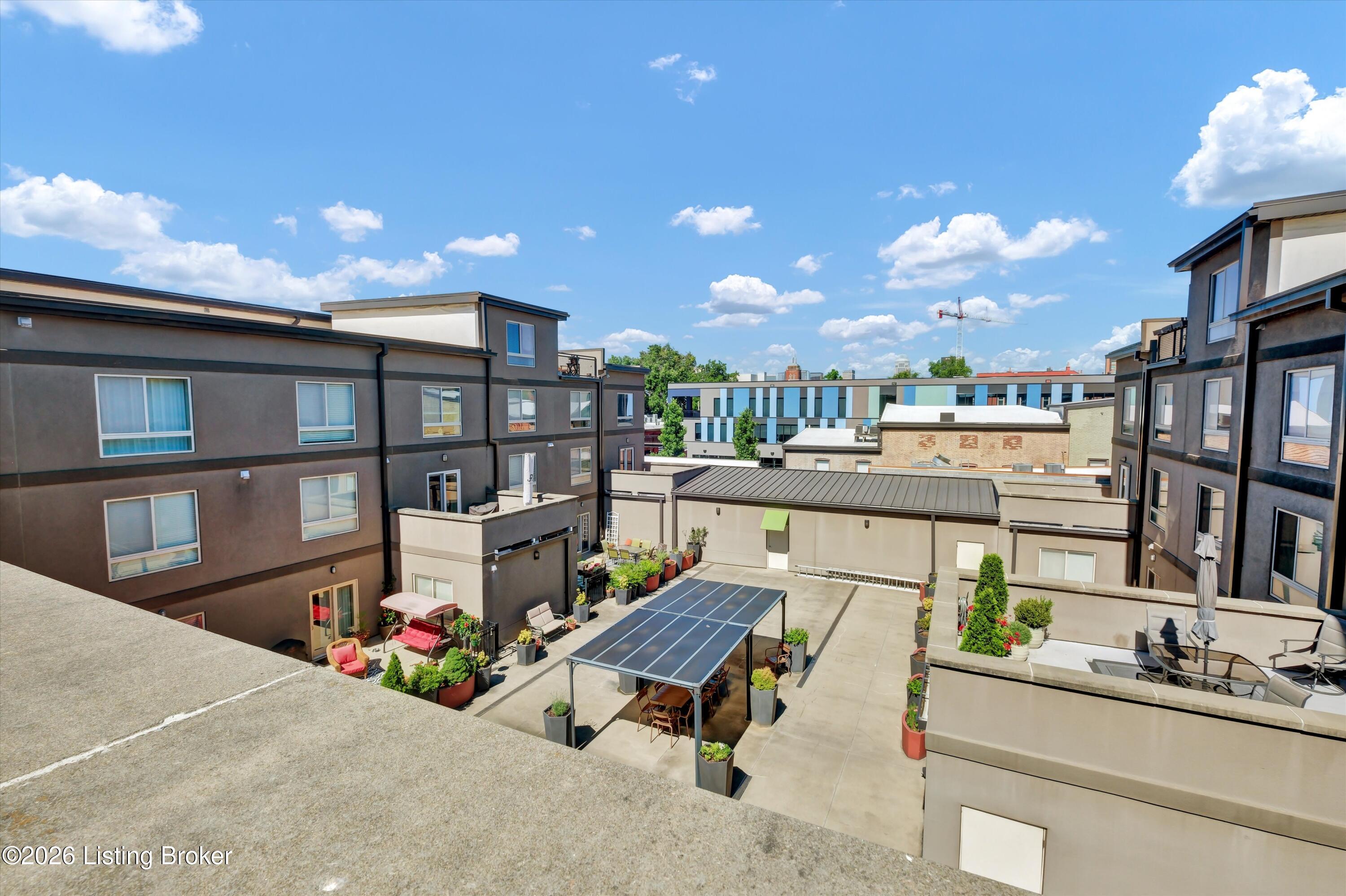110 S Campbell St 313