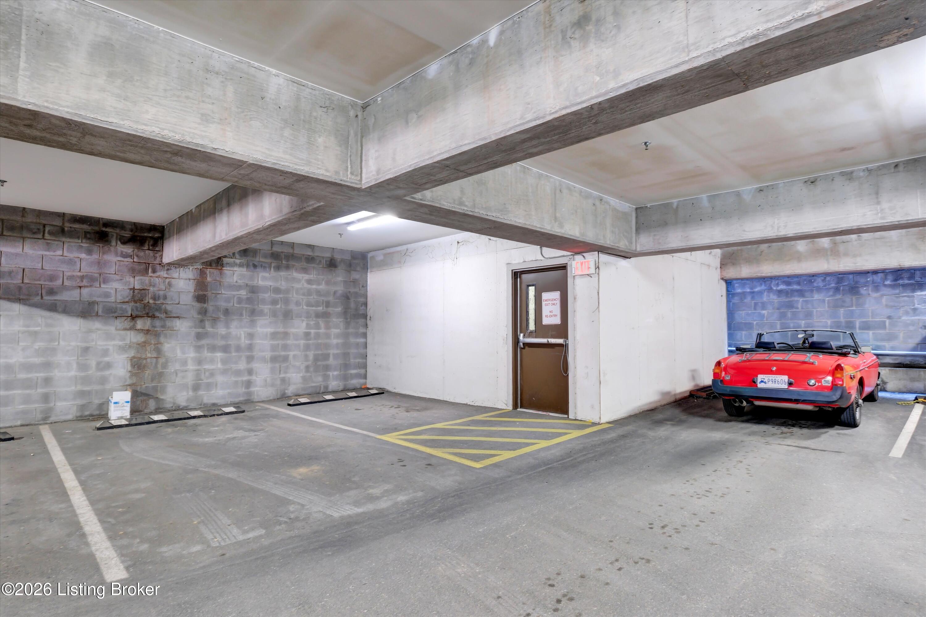 110 S Campbell St 313