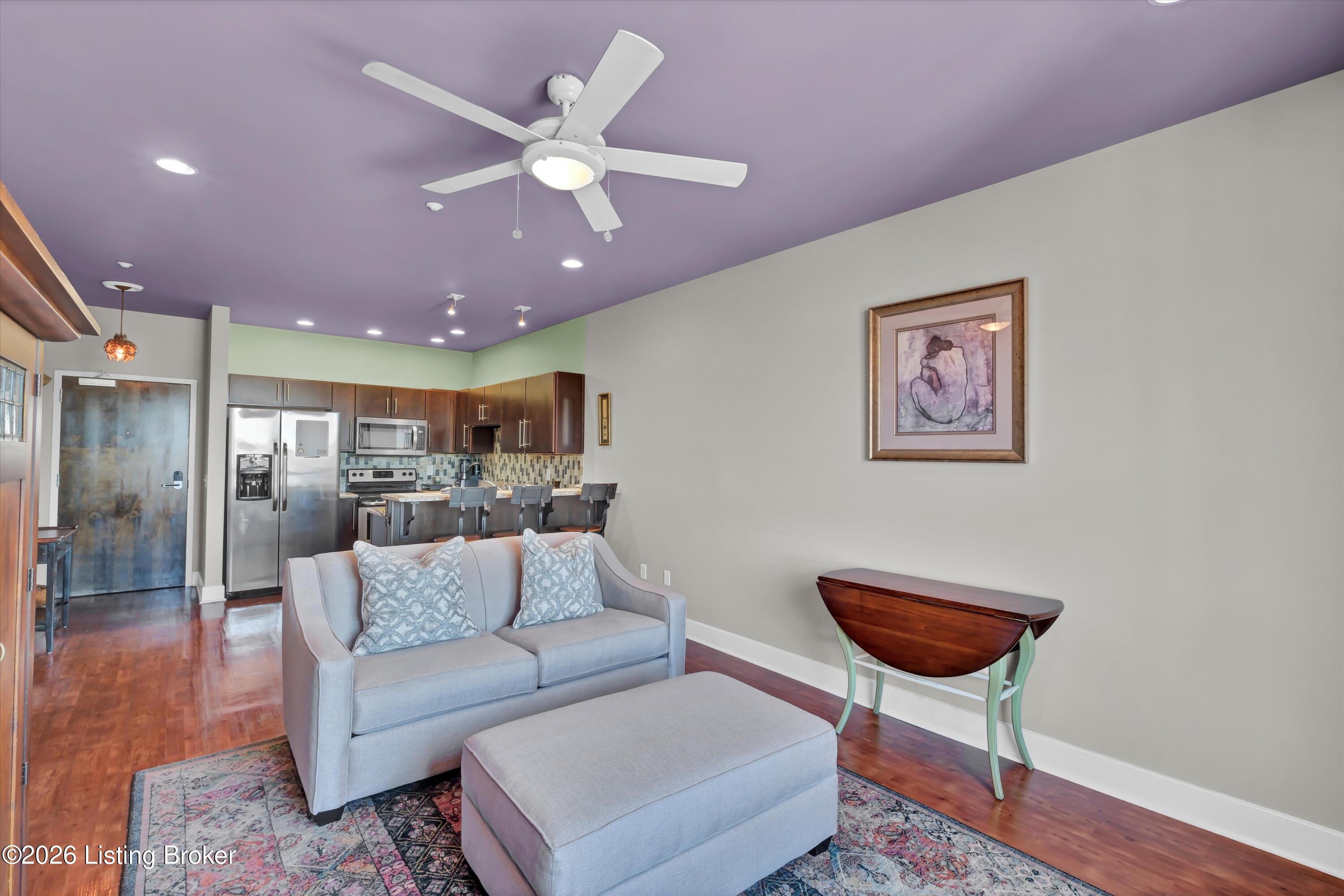 110 S Campbell St 313