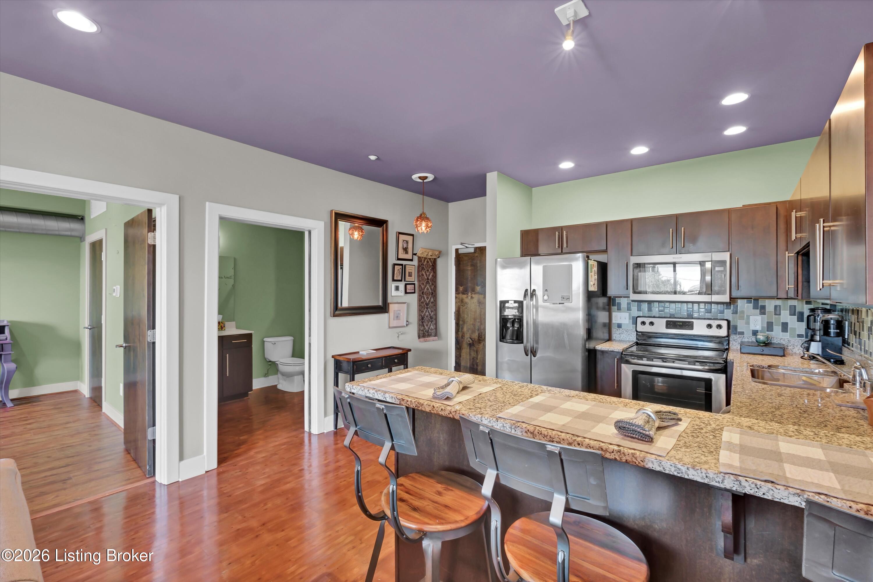 110 S Campbell St 313