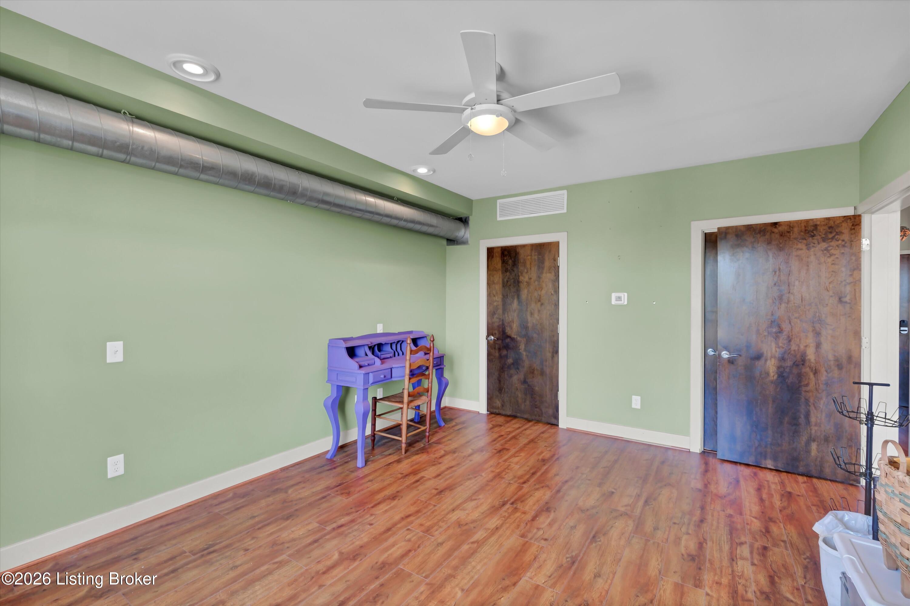 110 S Campbell St 313