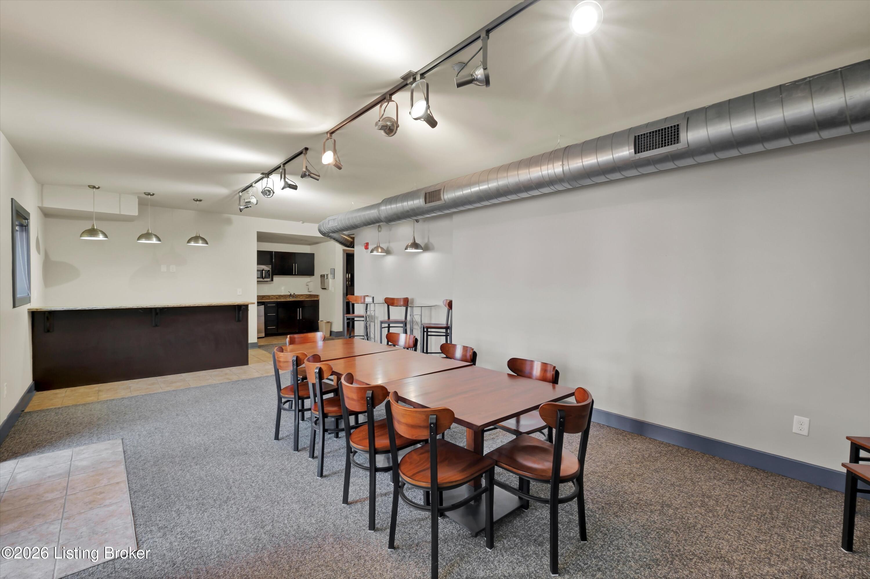 110 S Campbell St 313