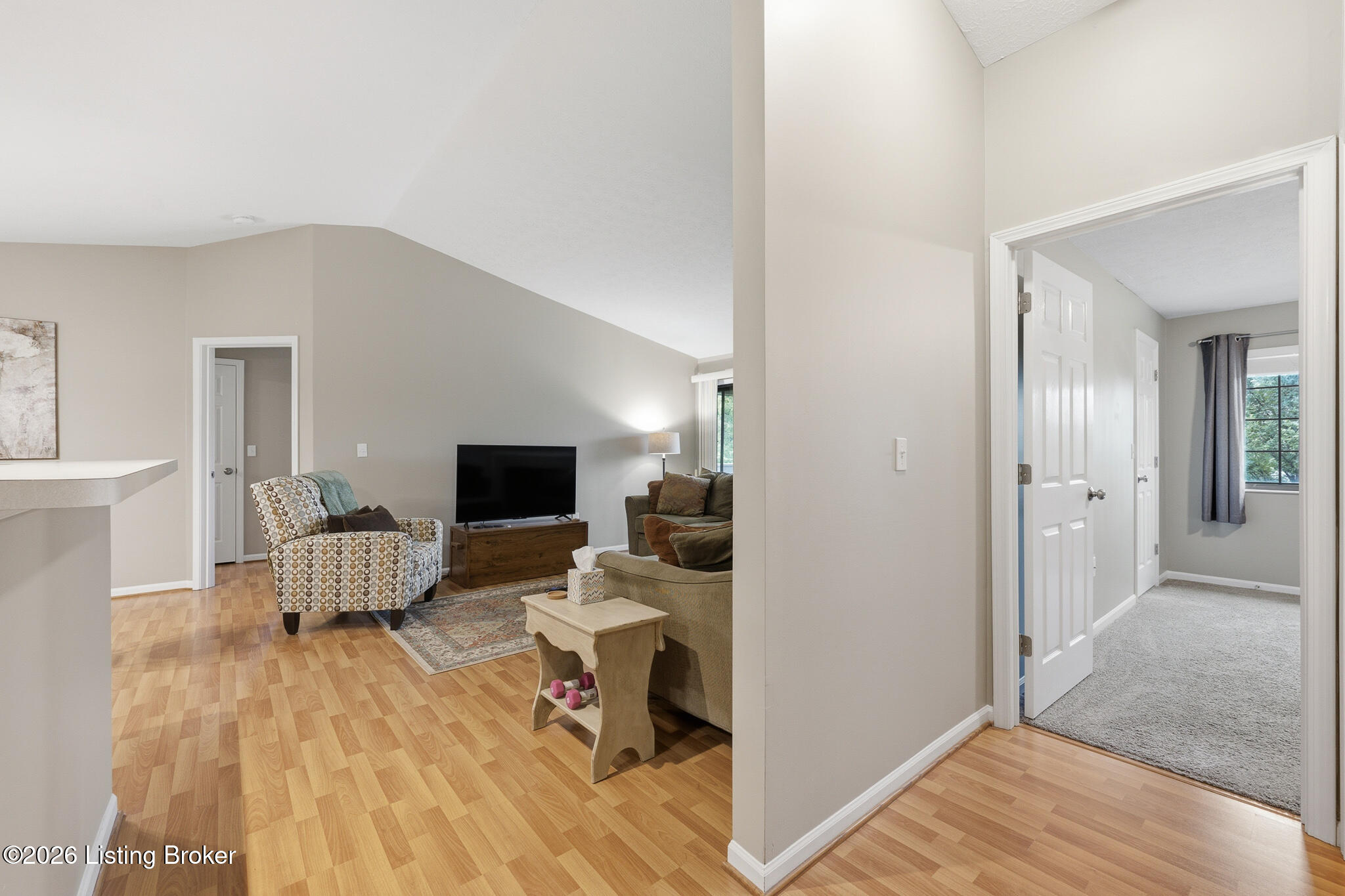 8401 Ambrosse Ln 207