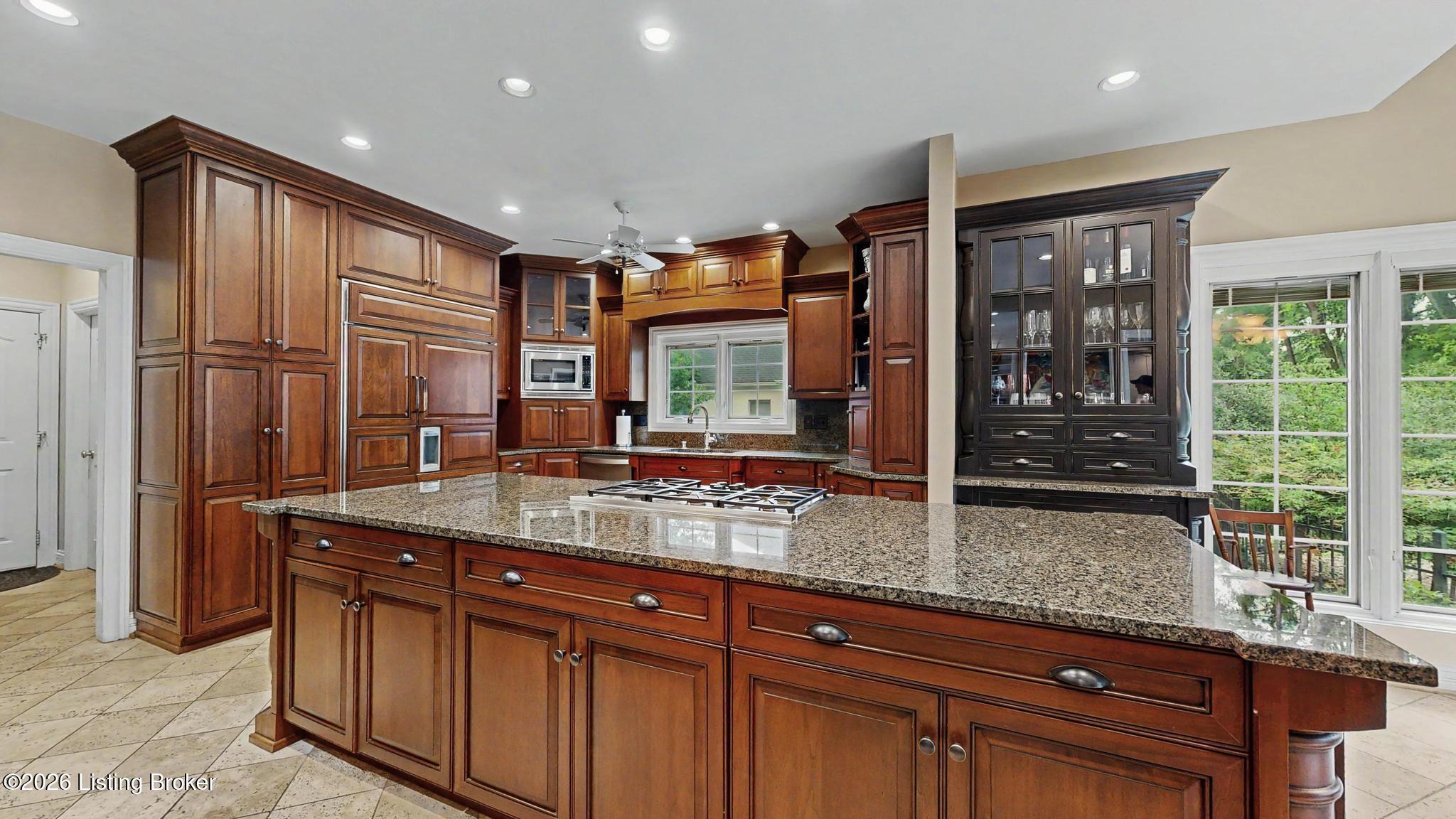 6209 Walnut Ridge Trail