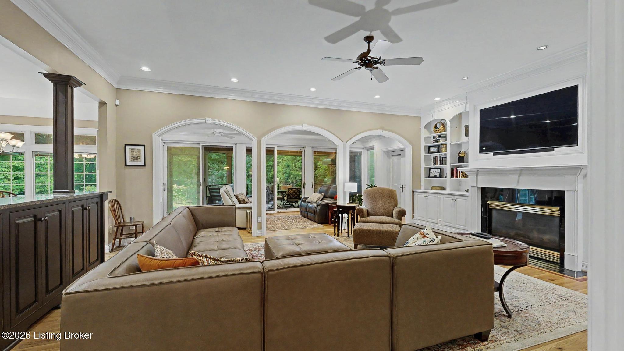 6209 Walnut Ridge Trail