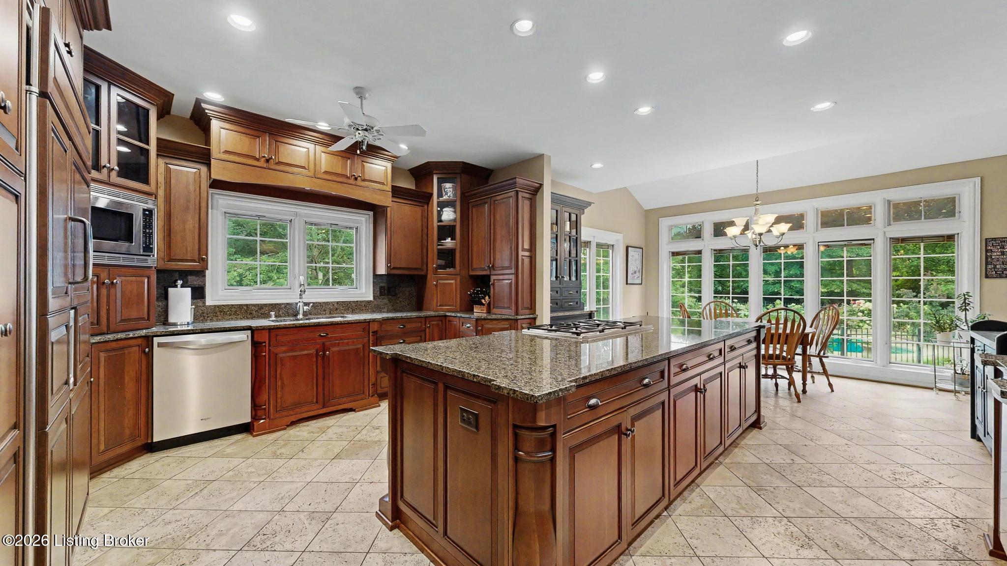 6209 Walnut Ridge Trail
