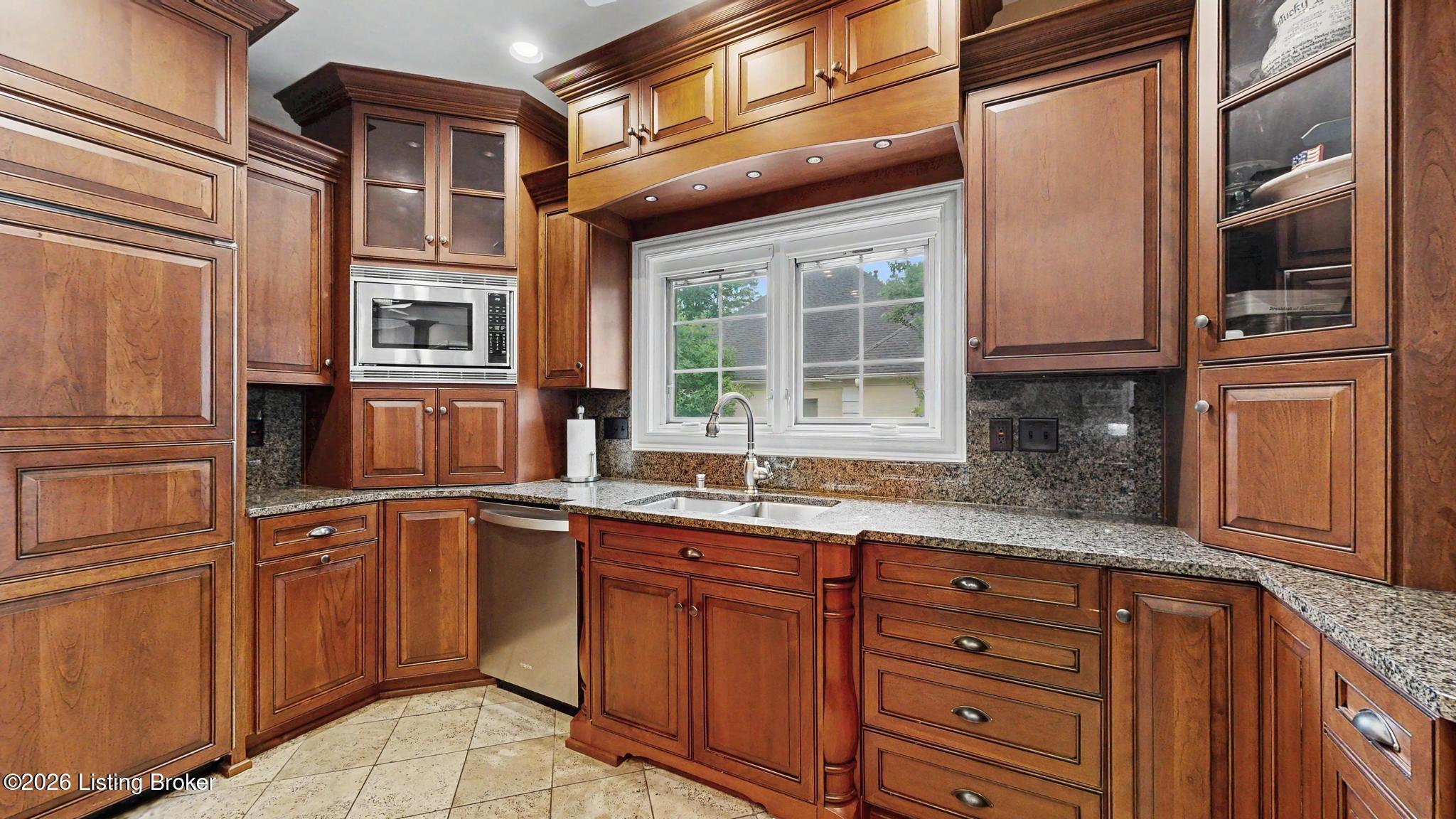 6209 Walnut Ridge Trail