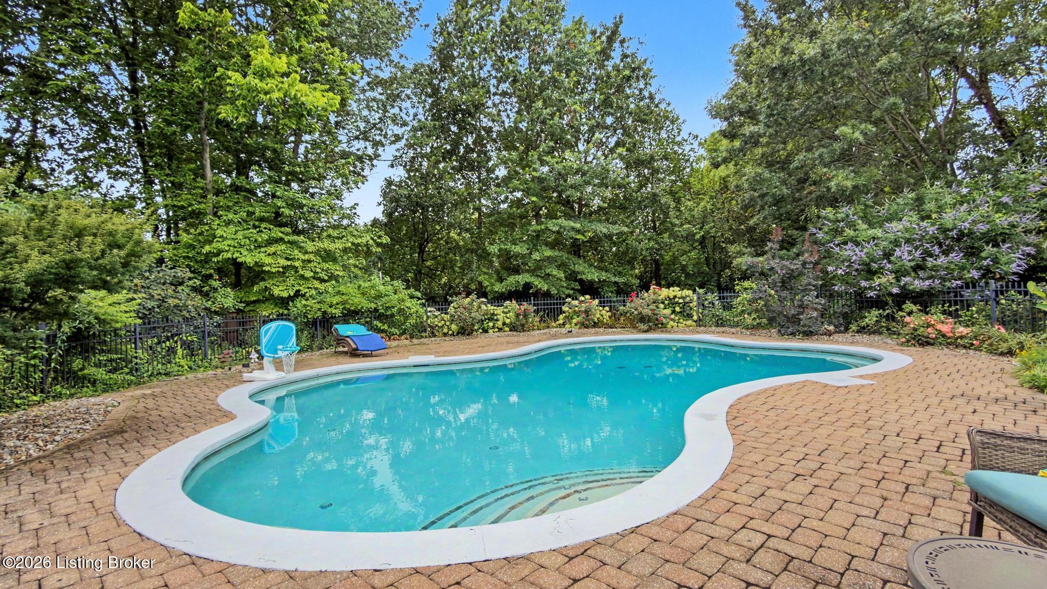 6209 Walnut Ridge Trail