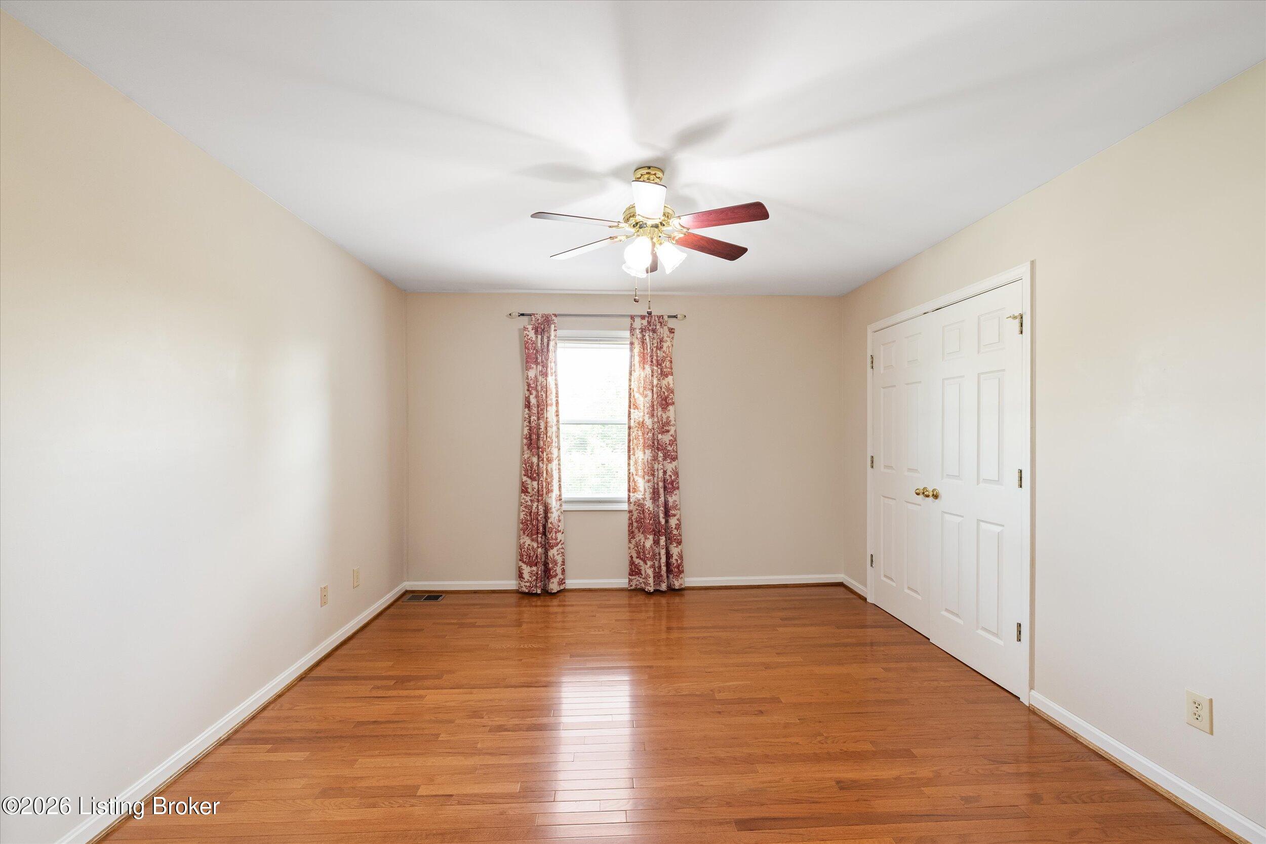 8702 Valeridge Ct