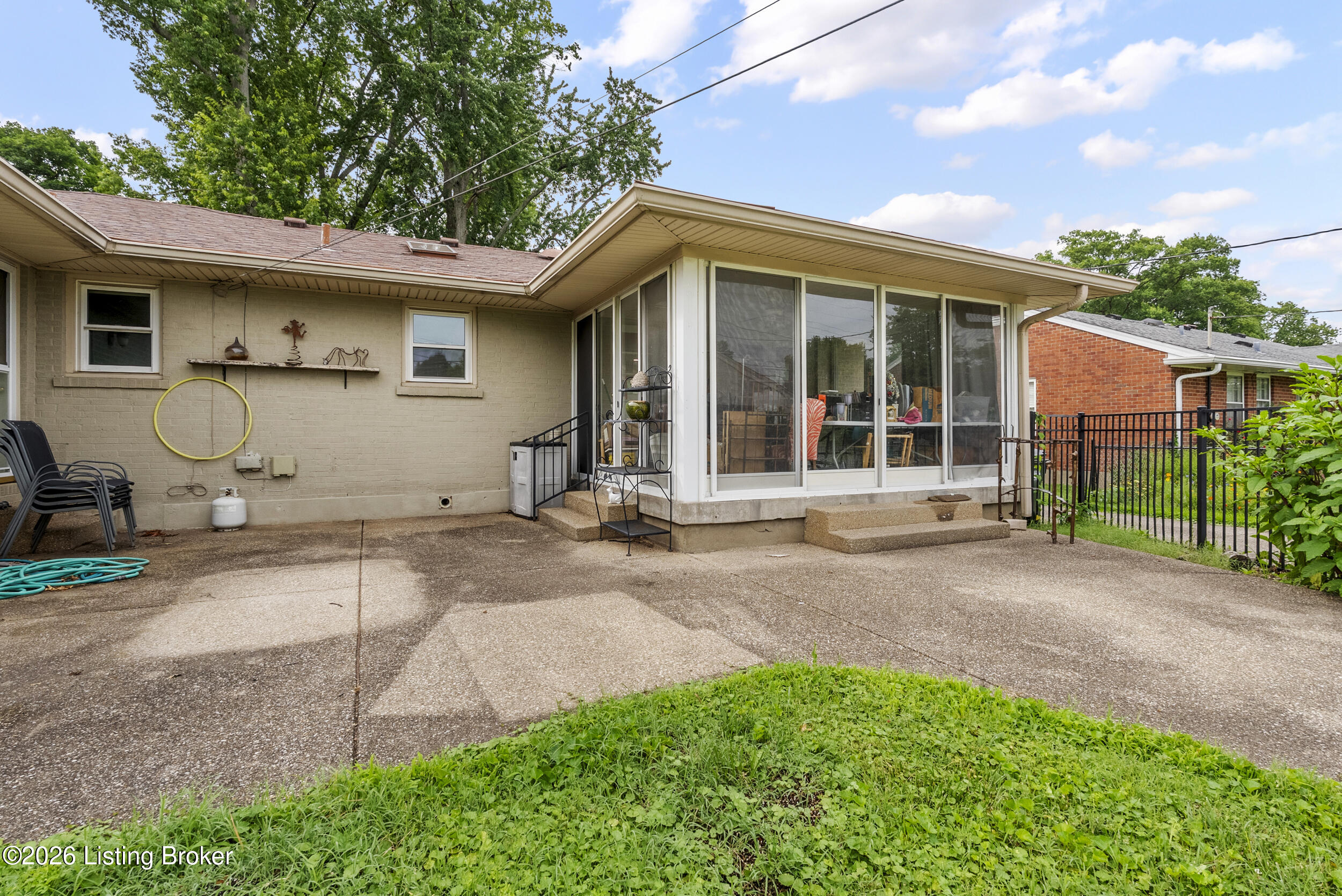 3606 Norbourne Blvd