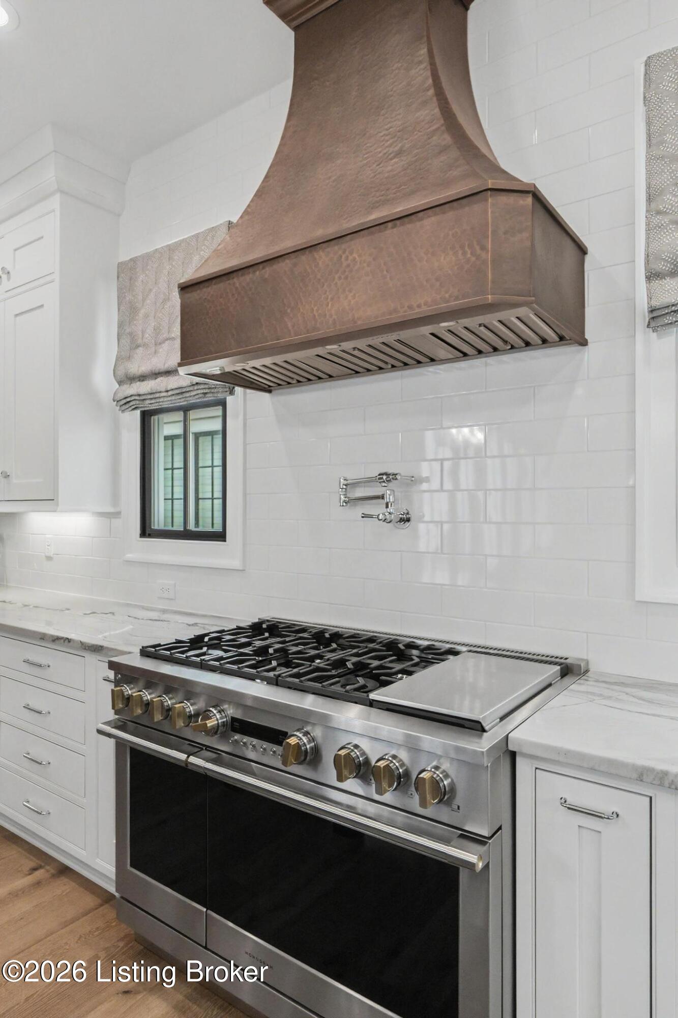 11415 River Beauty Loop