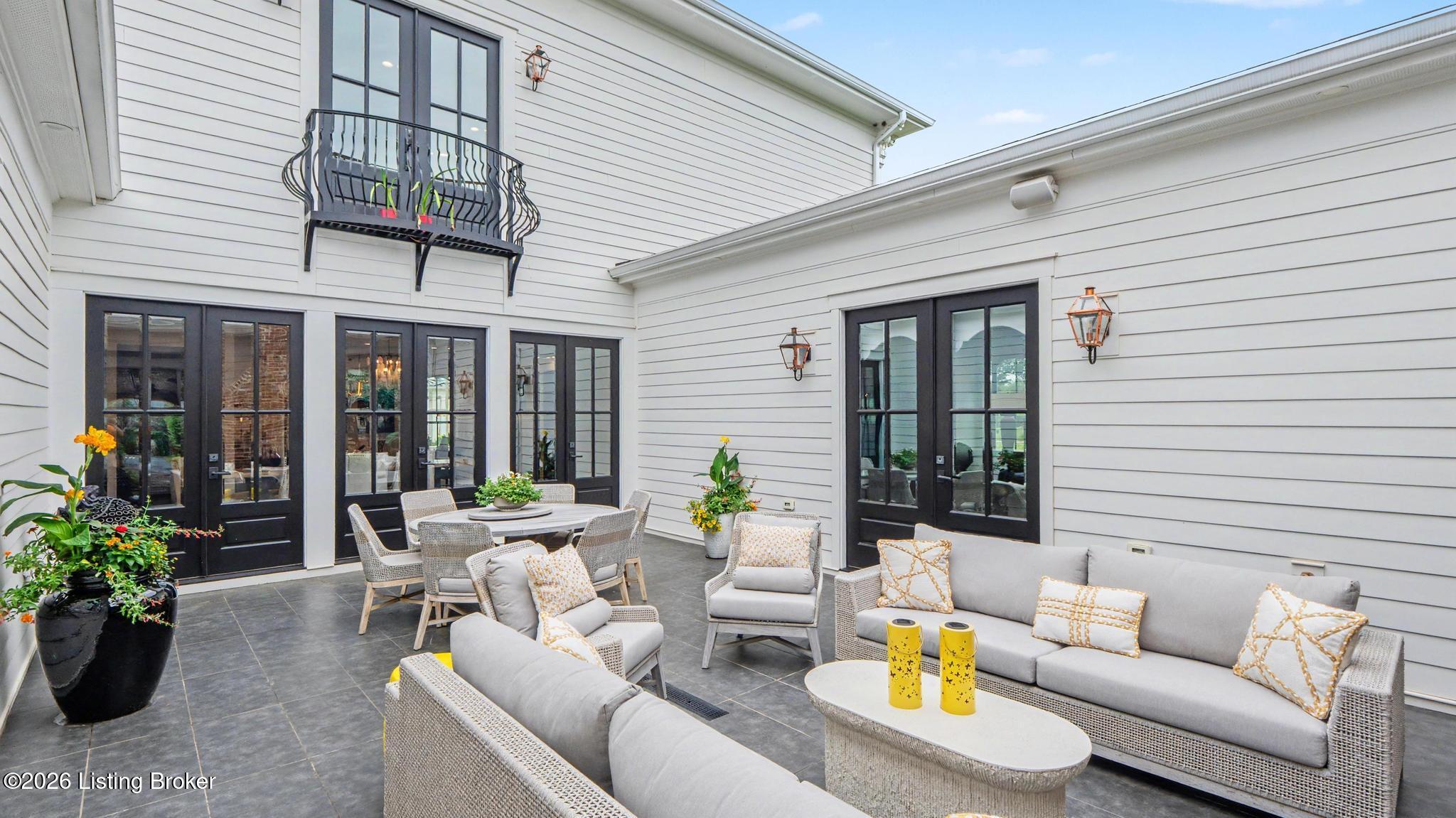 11415 River Beauty Loop