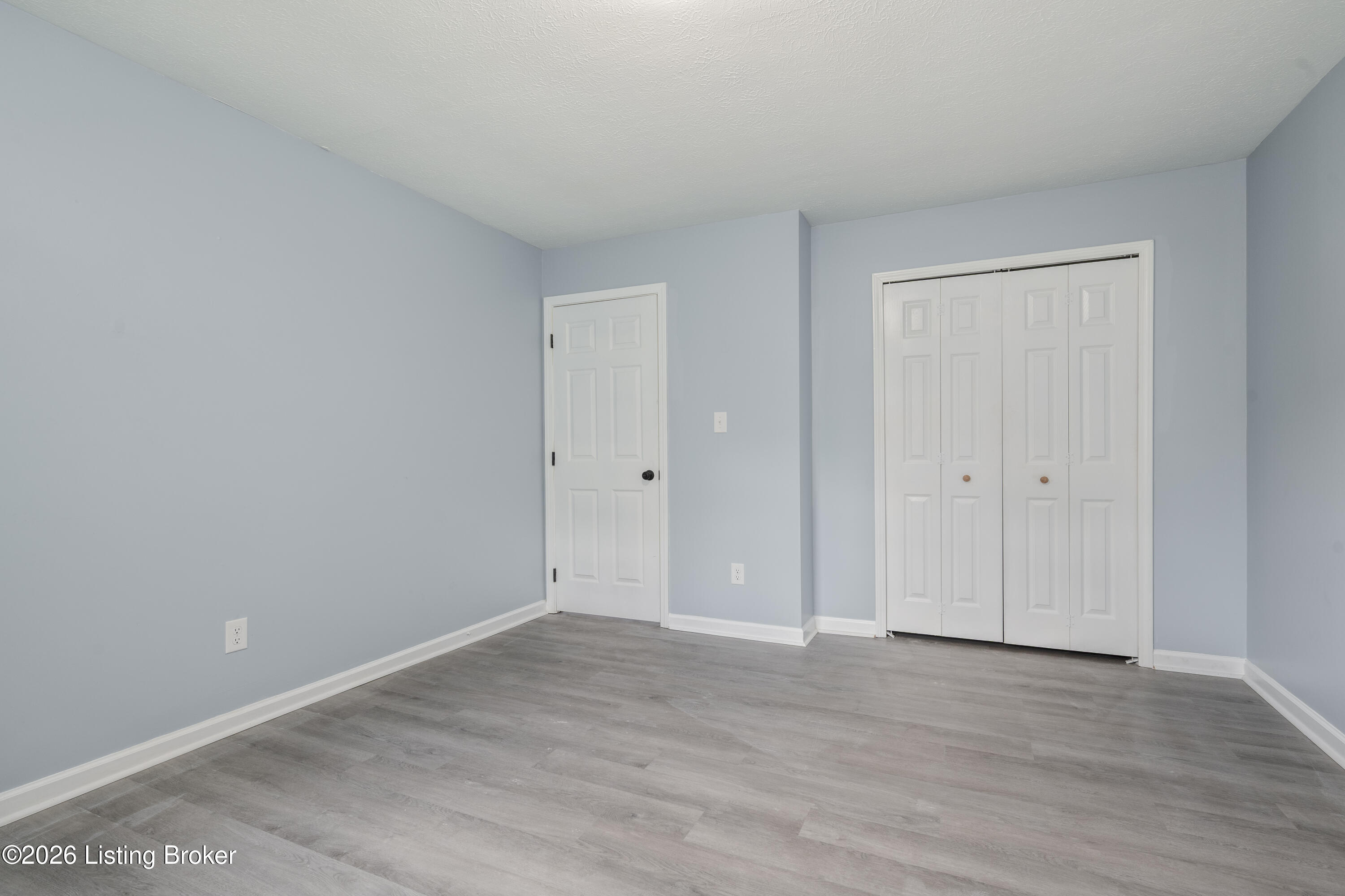 12226 Somerset Dr