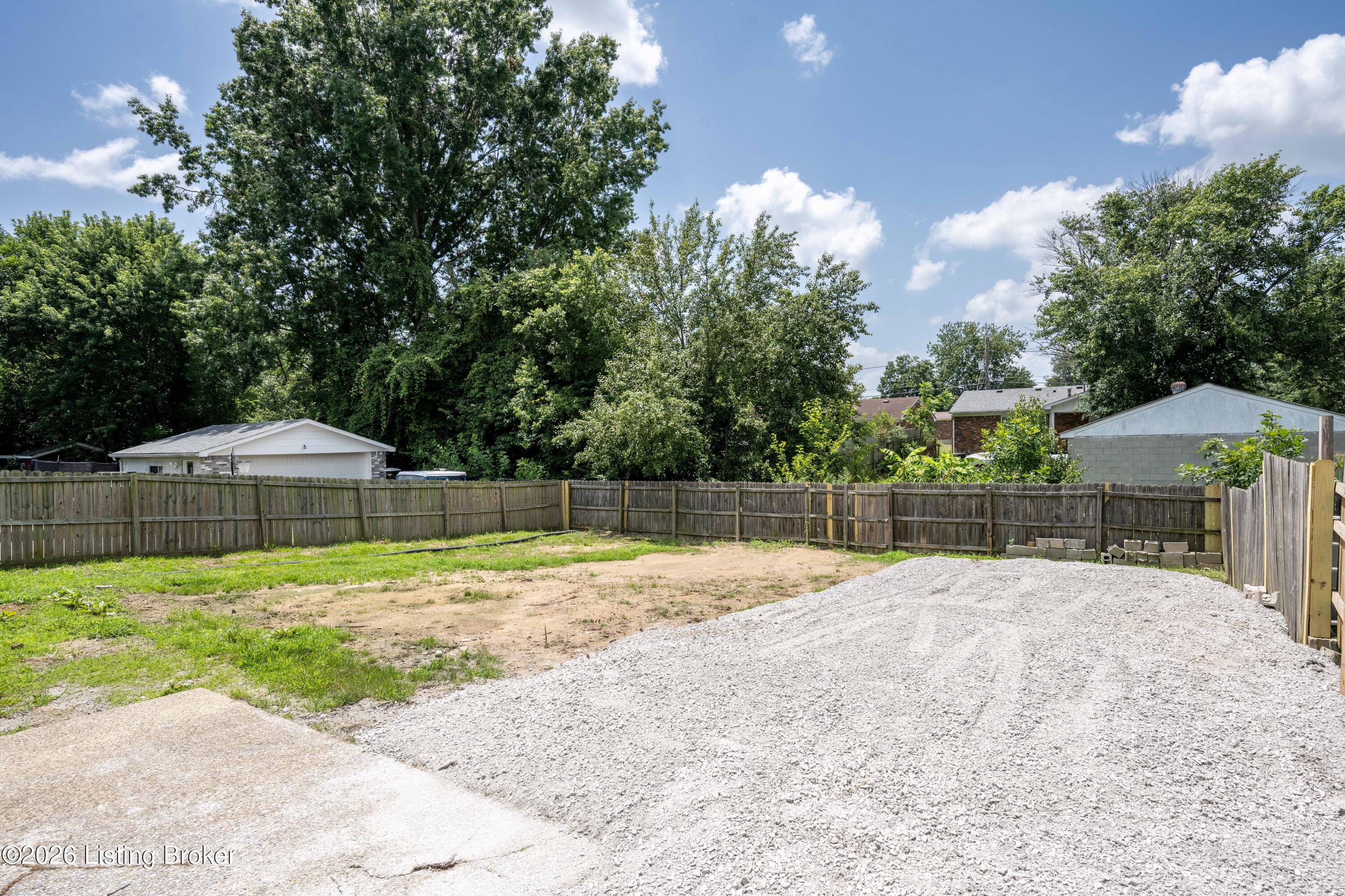 12226 Somerset Dr