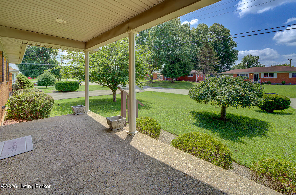 5309 Barnes Dr