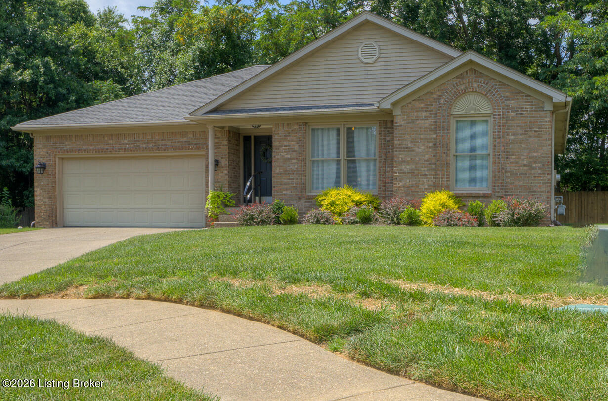 715 Auburn Oaks Dr