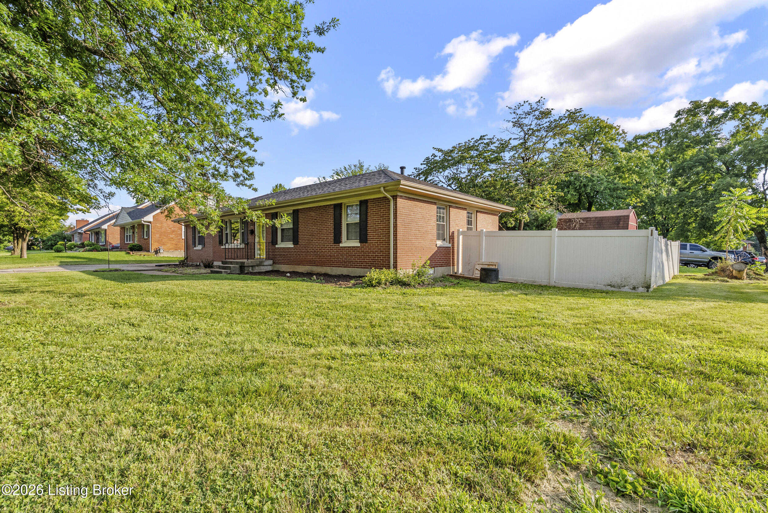 3500 Tyrone Dr
