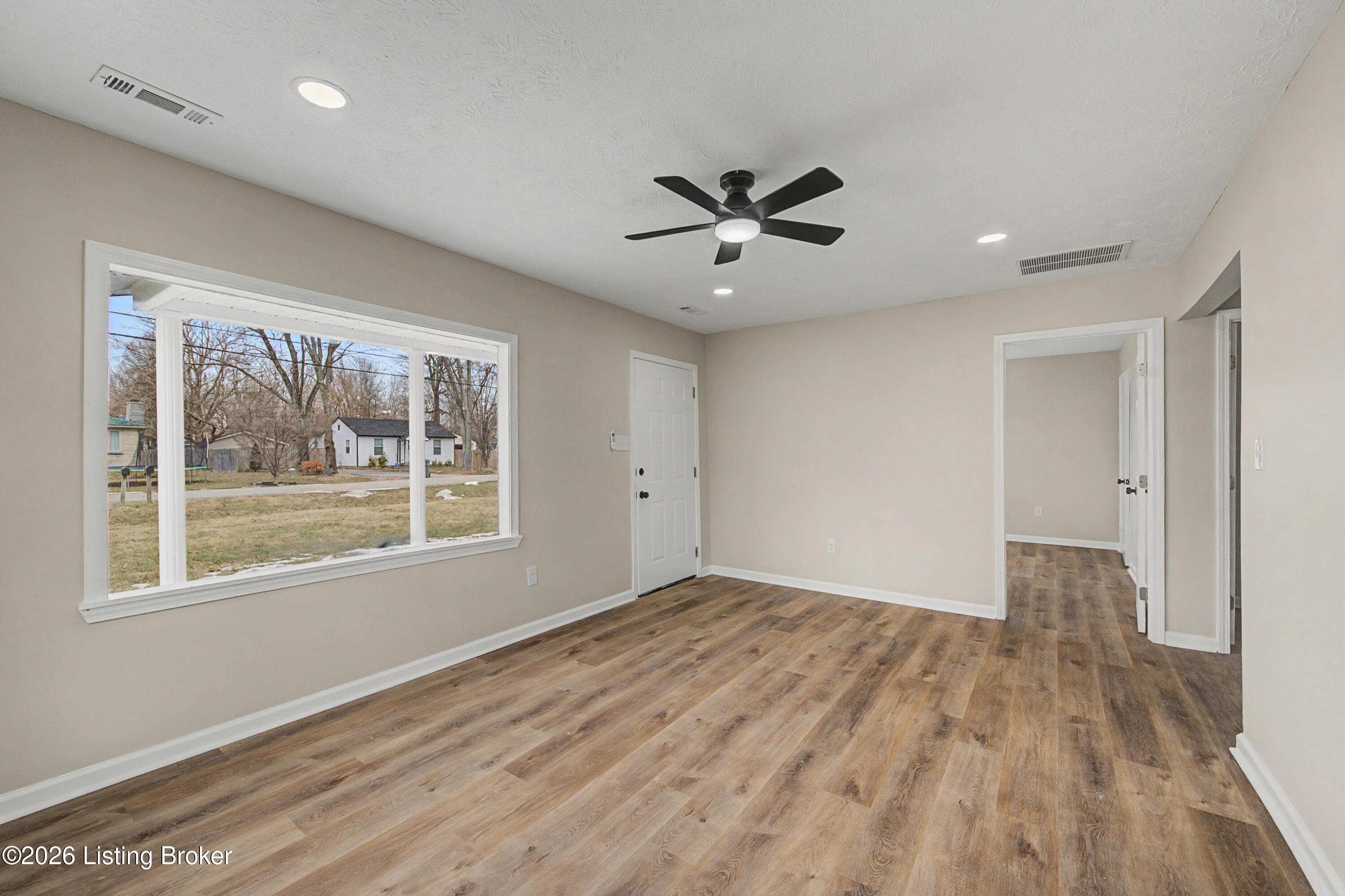 711 Shaffer Rd