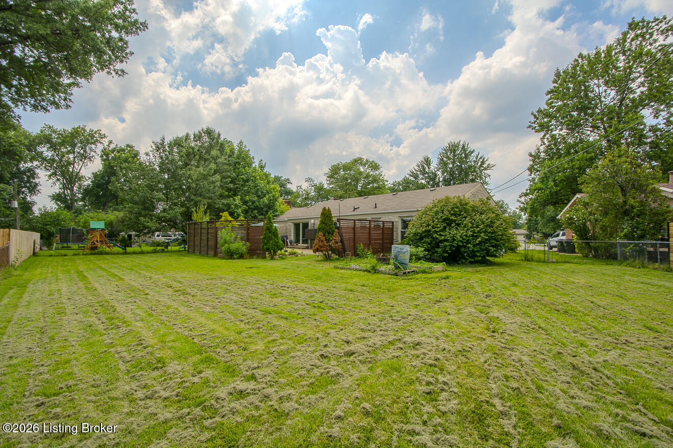 2512 Merriwood Dr