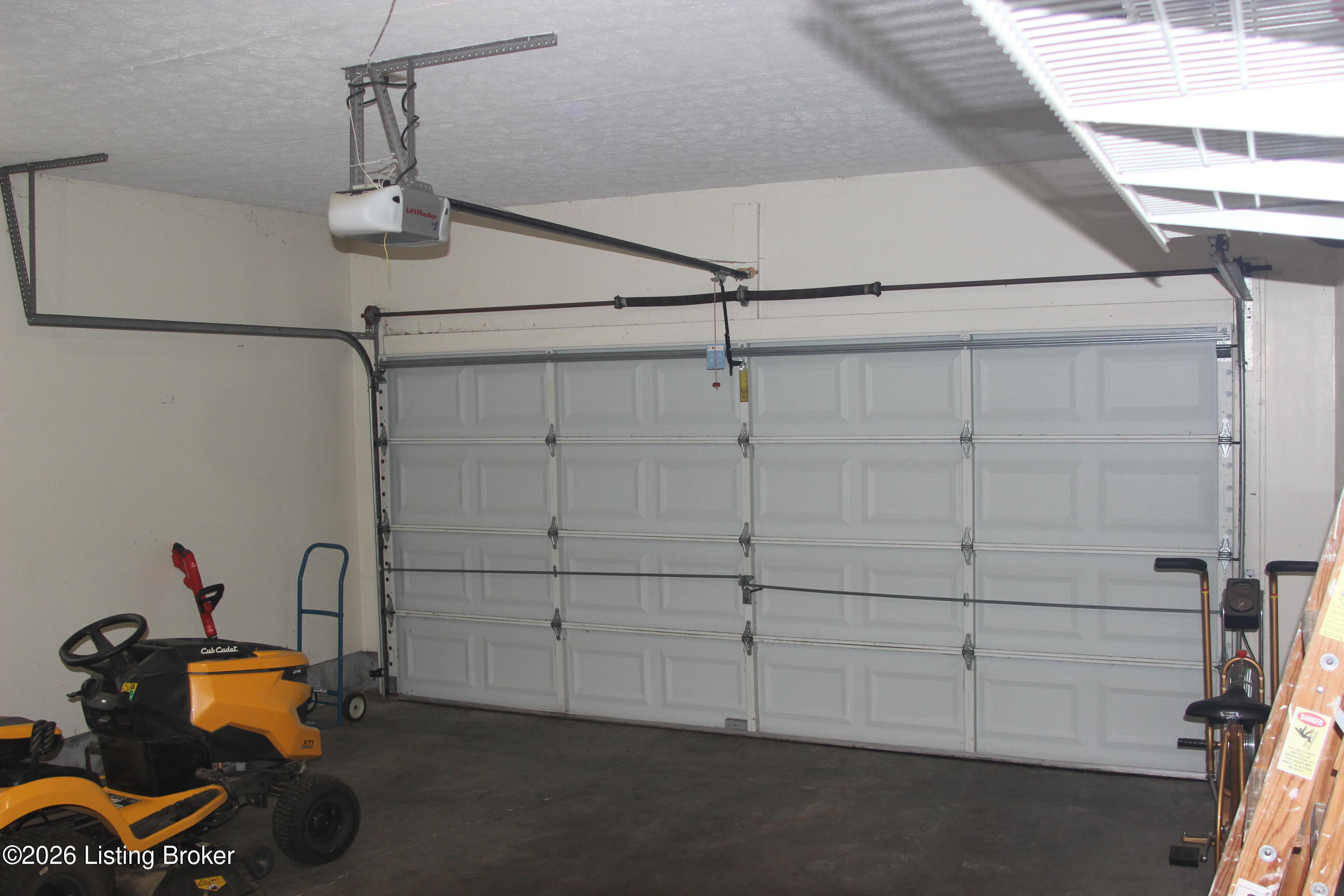 148 Primrose Dr