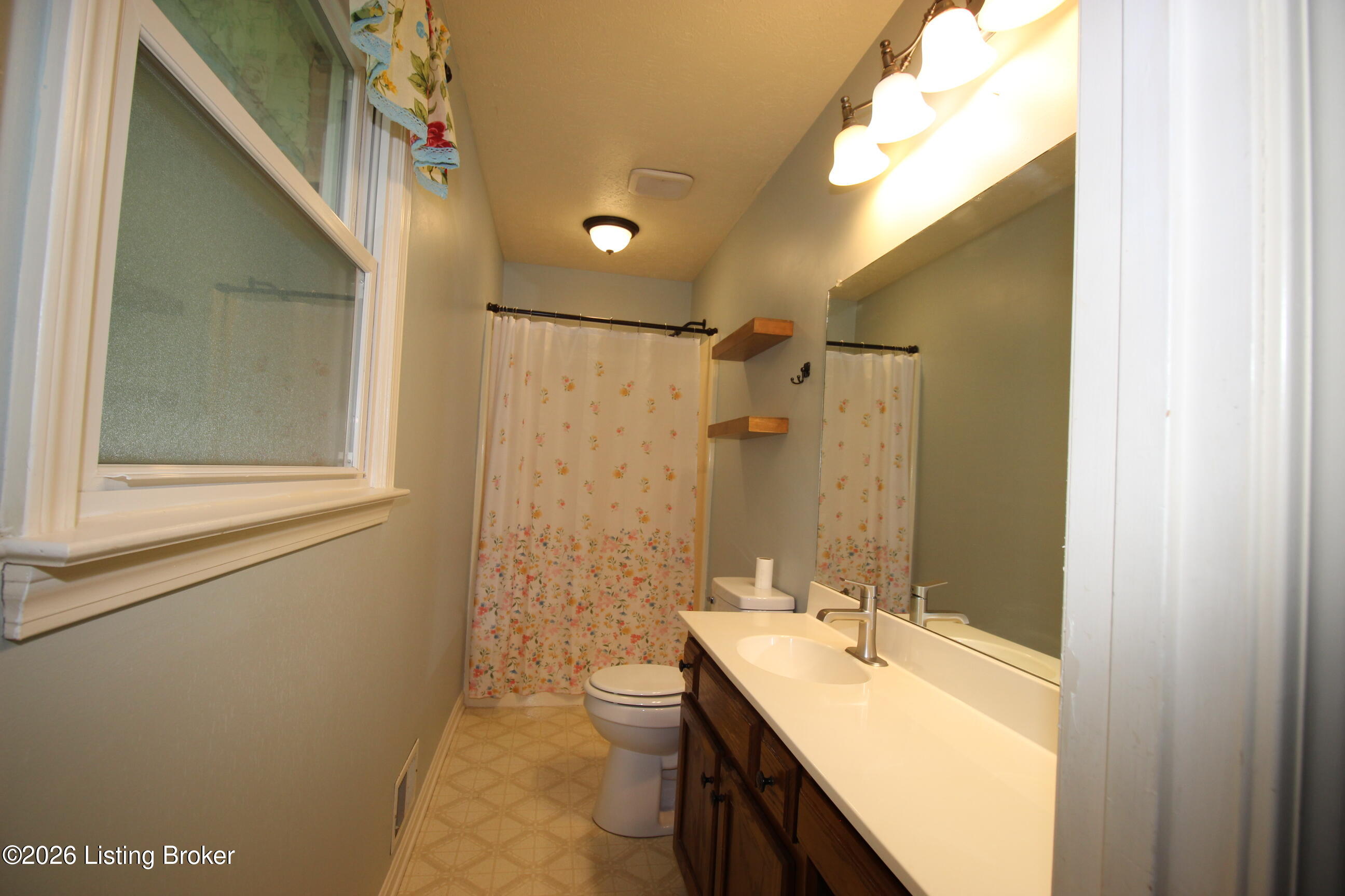 148 Primrose Dr