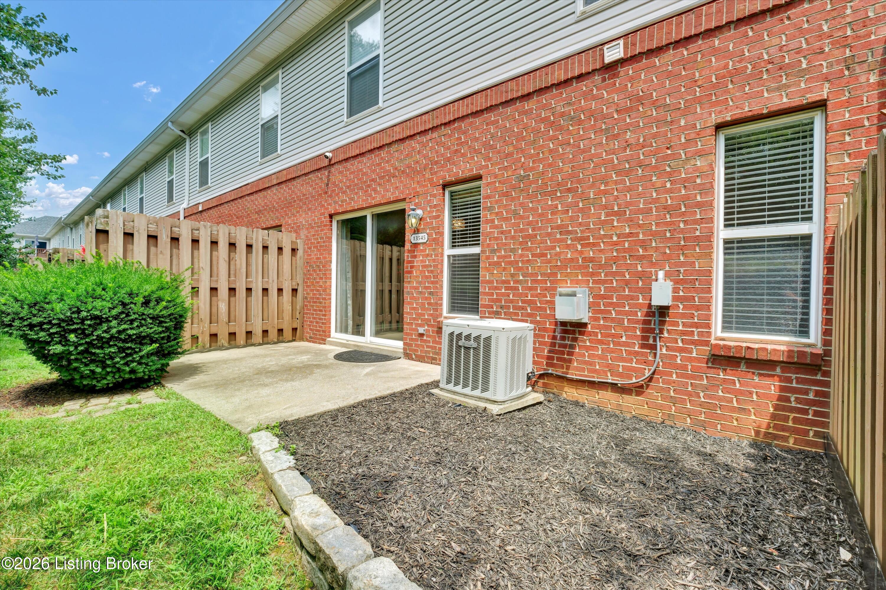 13545 Pinnacle Gardens Cir